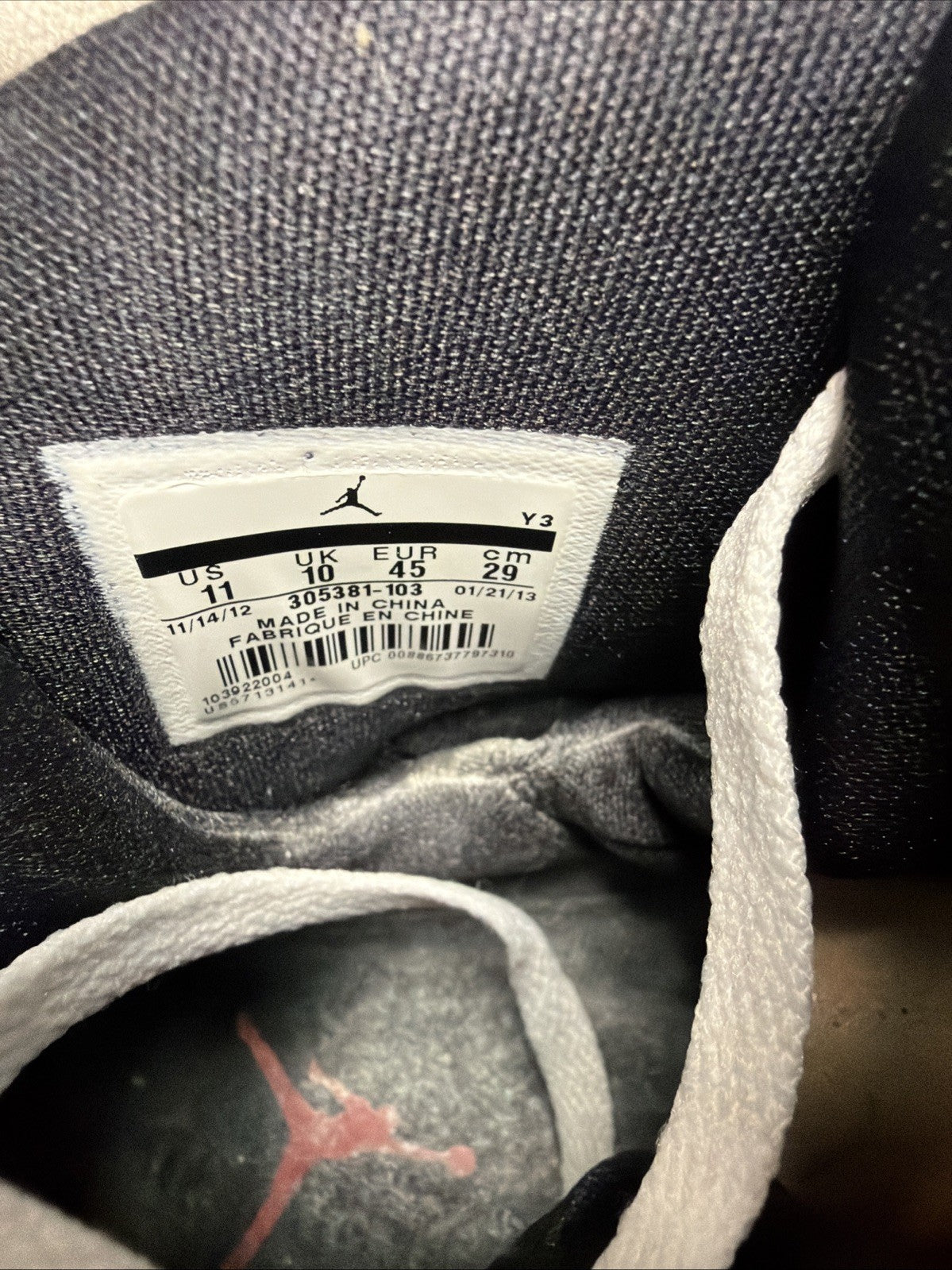 Air Jordan 8 Retro 2013 Bugs Bunny - Size 11 - product image from the listing.
