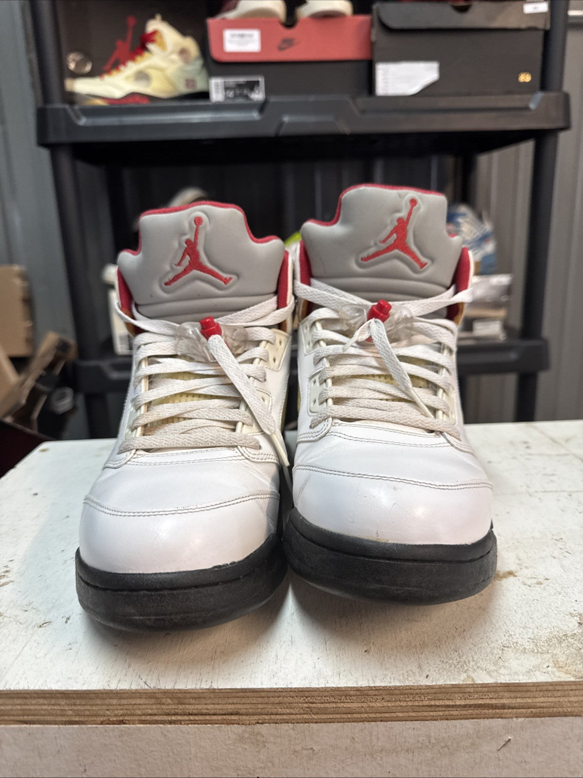 Men's Air Jordan 5 Retro Size 11 Used - product image from the listing.