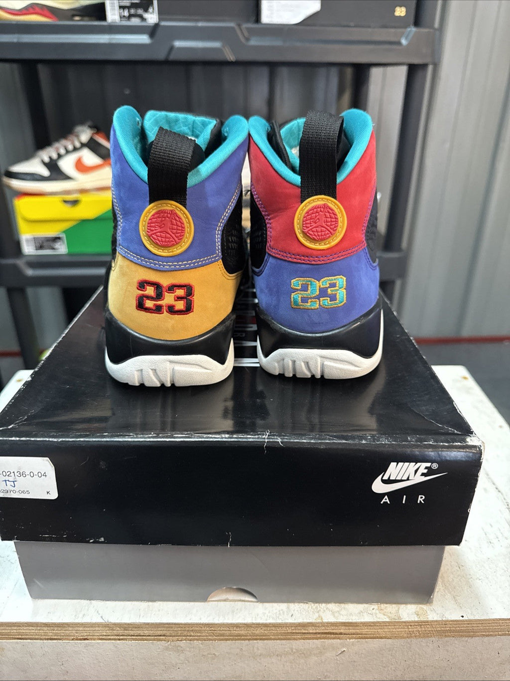 AIR JORDAN 9 RETRO - DREAM IT DO IT - Size 9 - product image from the listing.