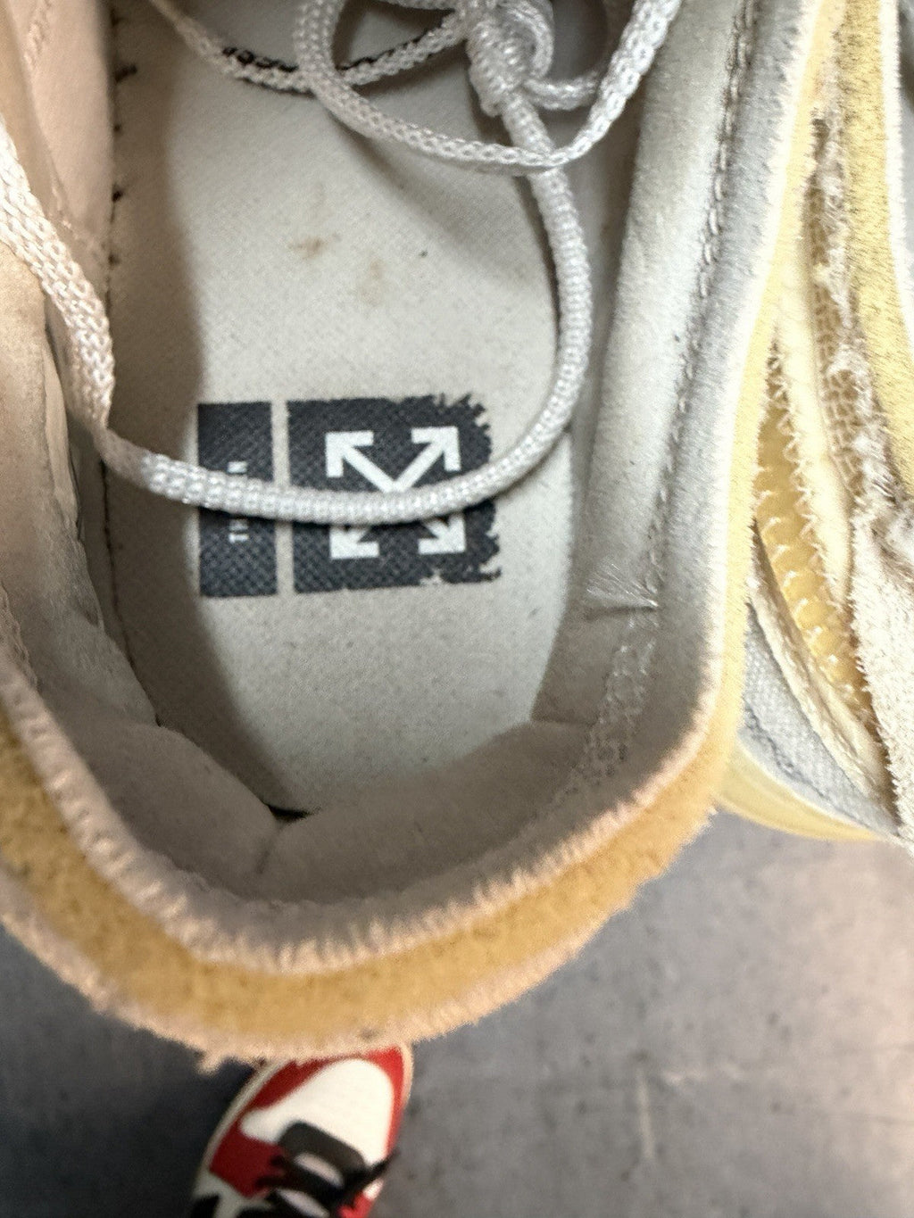 Nike Off-White x Air Force 1 Low the Ten Size 12 - product image from the listing.