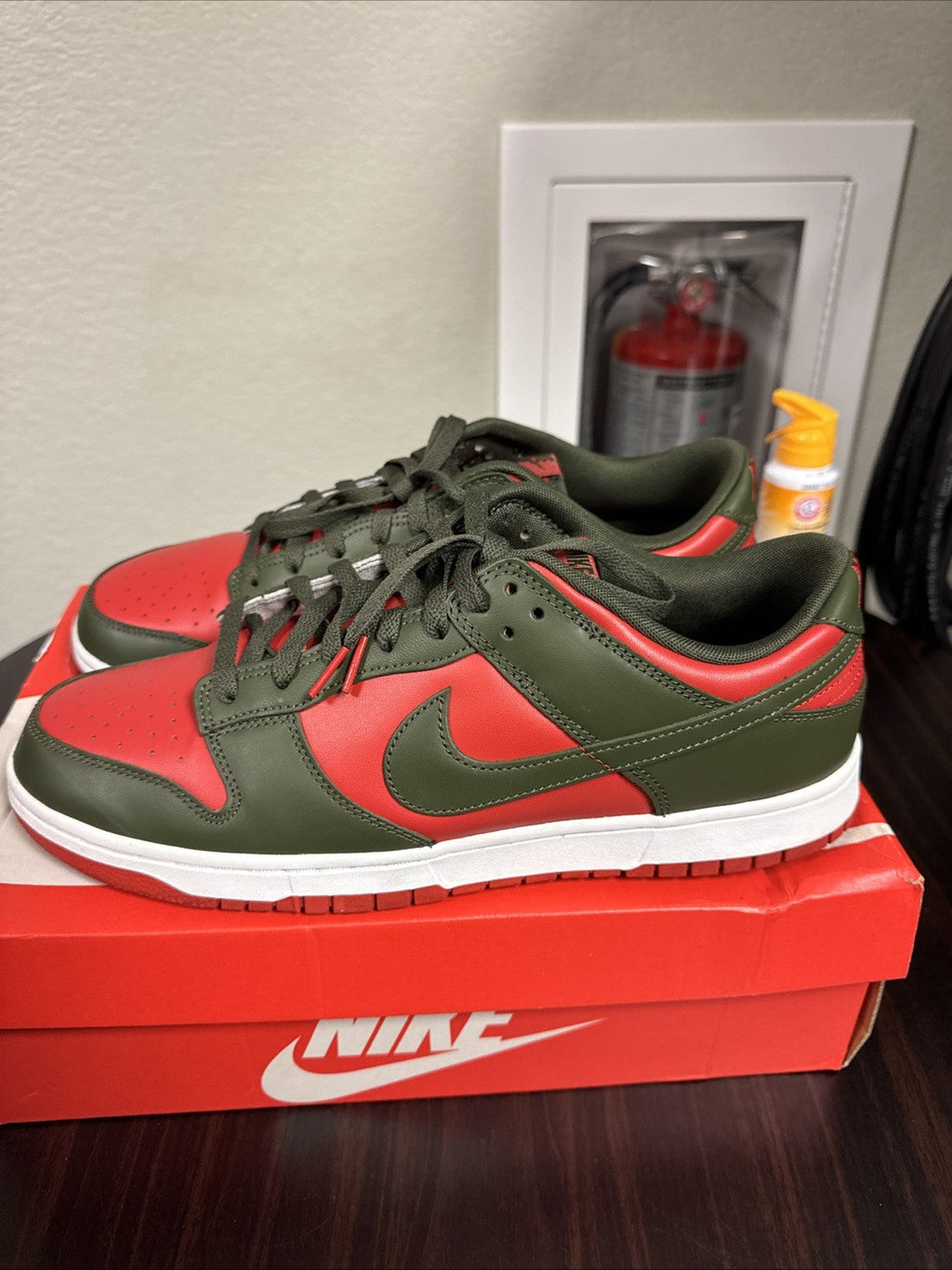 Men's Nike Dunk Low Retro BTTYS Shoes Mystic Red Cargo Khaki DV0833 600 - product image from the listing.