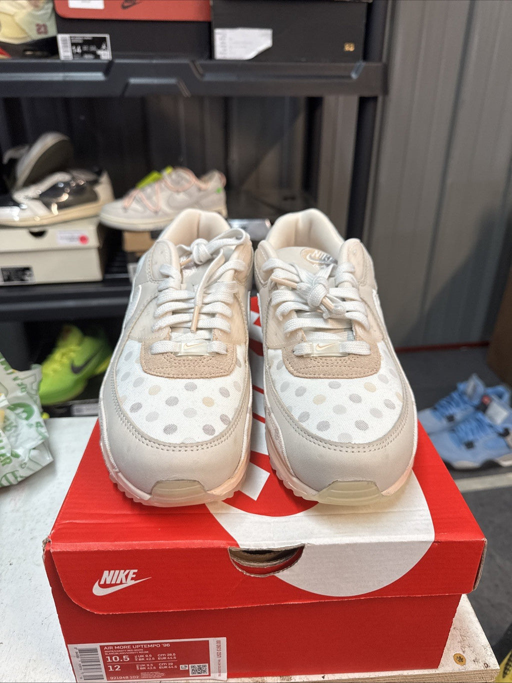 10.5 - Nike Air Max 90 (Shimmer Polka Dot Sand) | Replacement Box for Men - product image from the listing.