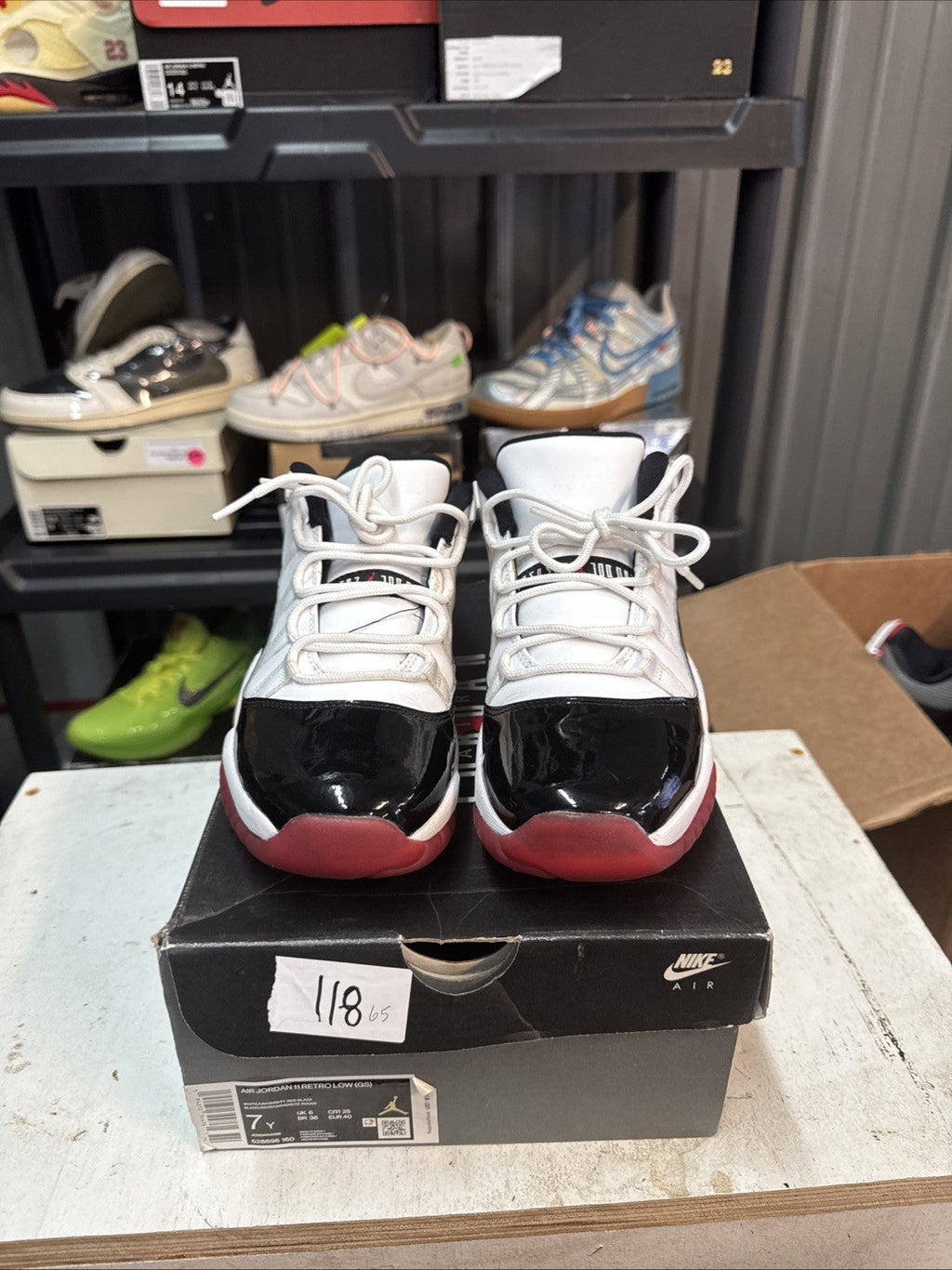 Men's Air Jordan 11 Low GS Concord Bred White Sneakers 528896-160 Size 7Y Used - product image from the listing.