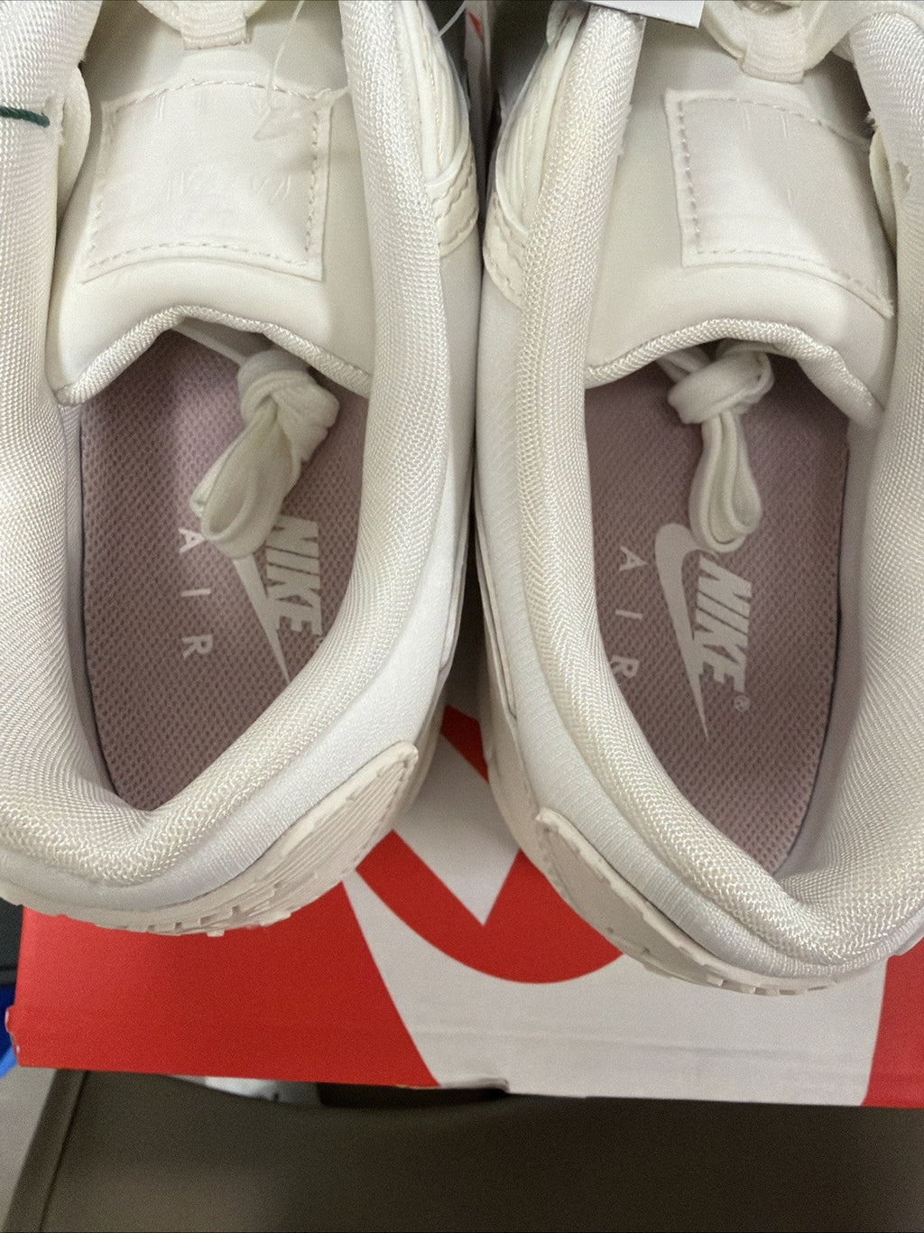 MENS NIKE AIR MAX 90 SAIL-PINK OXFORD-PHANTOM Size 10.4 DX0115-101] - product image from the listing.