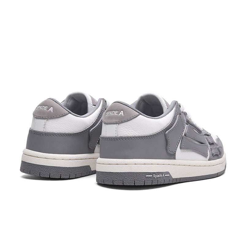 Low-Top Sneakers in Gray and White MFS003-043 - product image from the listing.