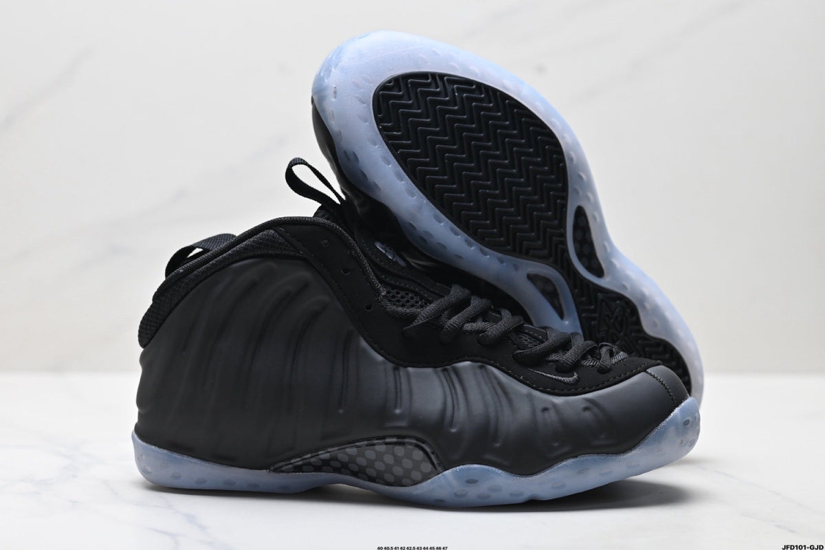 Nike Air Foamposite One Penny Hardaway Sneakers in Black - product image from the listing.