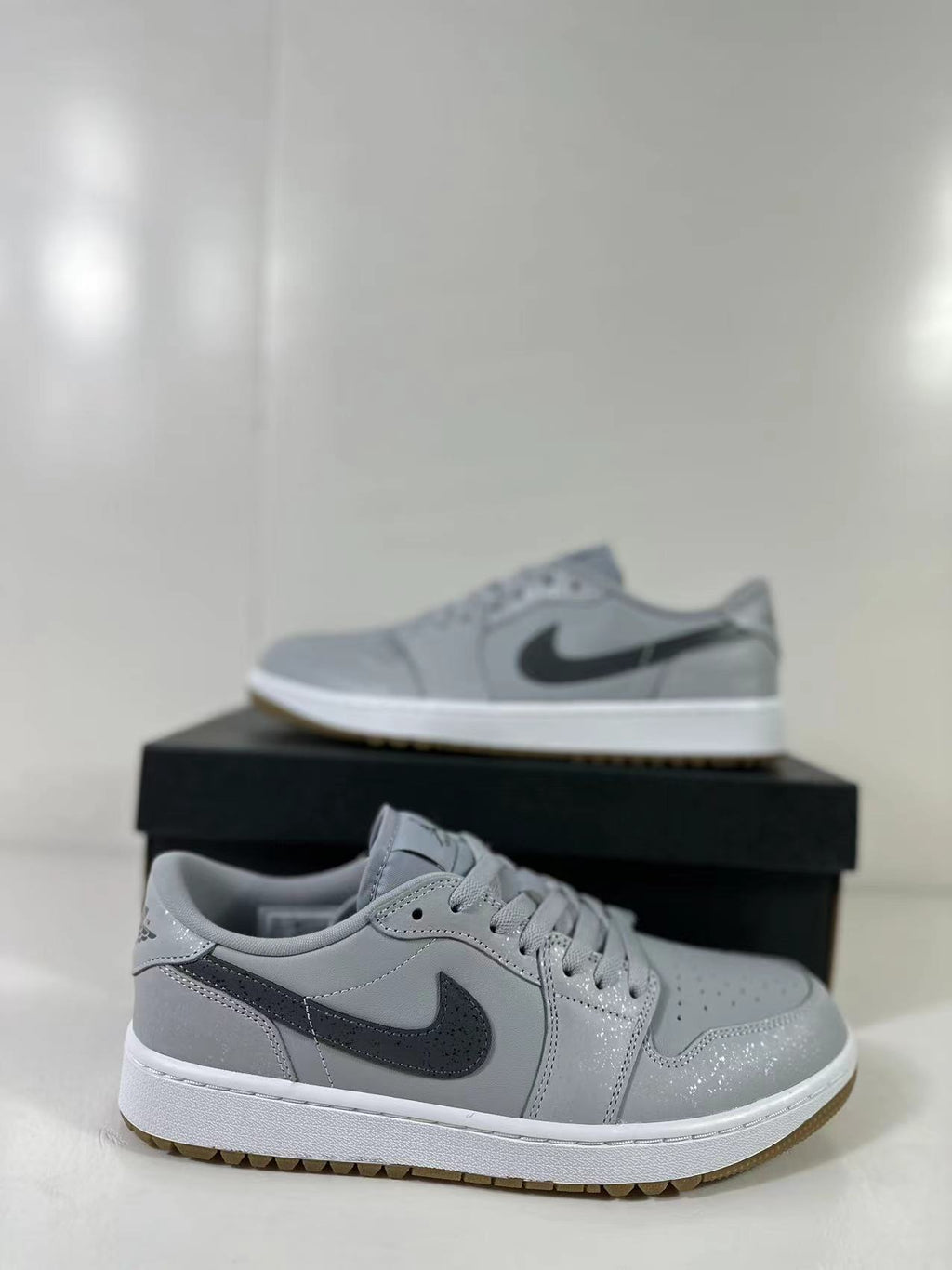 Air Jordan 1 Low Golf Grey Blue DD9315-006 - product image from the listing.
