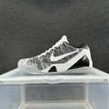 Nike Sneakers in Gray Black Knit - product image from the listing.