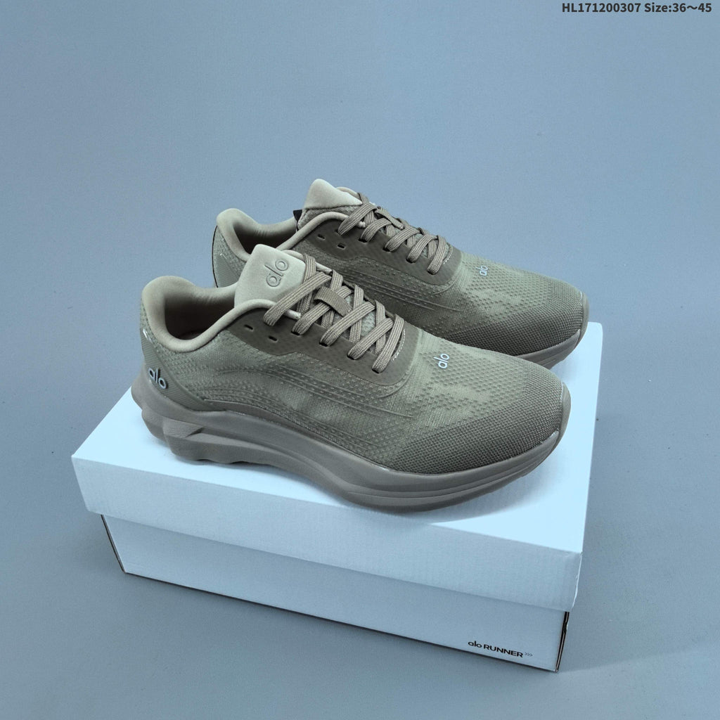 Alo Runner Mode Low-Cut Sneakers - product image from the listing.