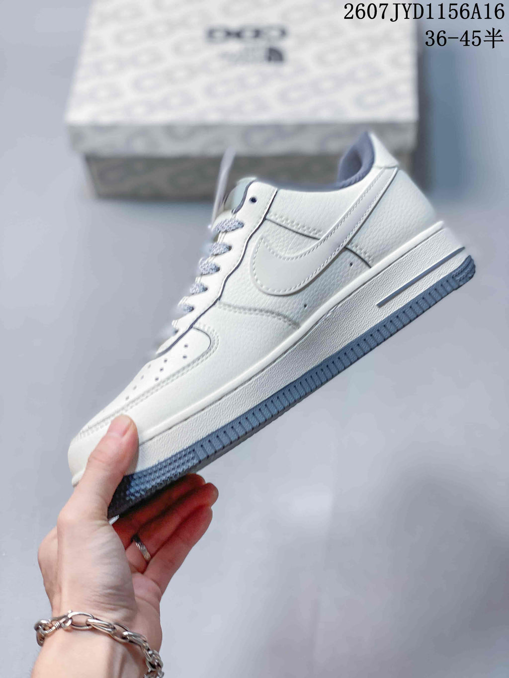 Nike Air Force 1 '07 Low Sneakers in Gray White 2607JYD1156A16 - product image from the listing.