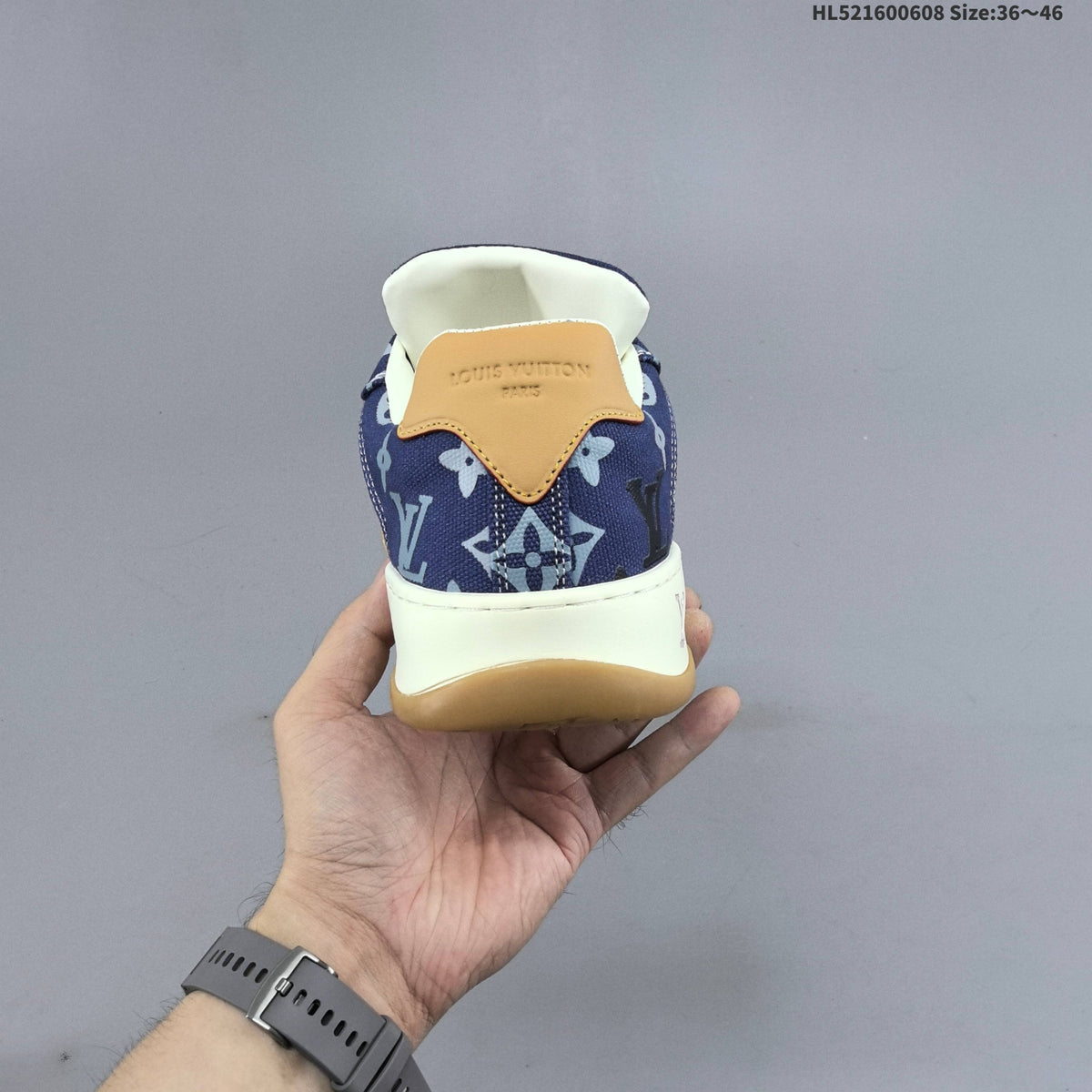 Louis Vuitton Tilted Low Trainers Blue Monogram - product image from the listing.