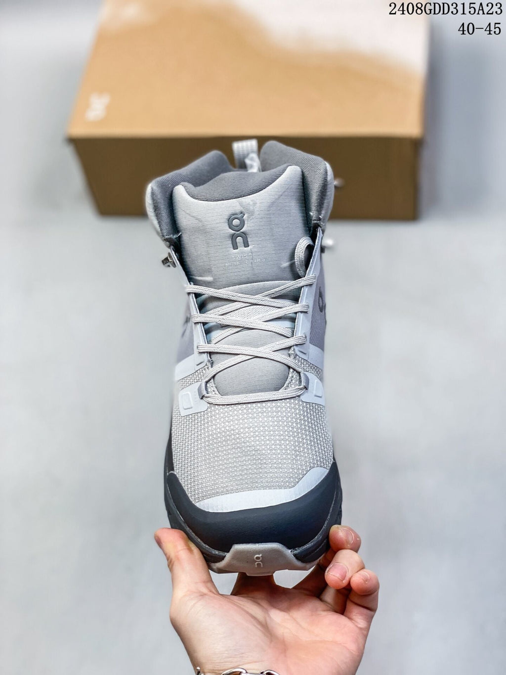 Gray On Cloudnova Flux High-Top Sneakers - product image from the listing.