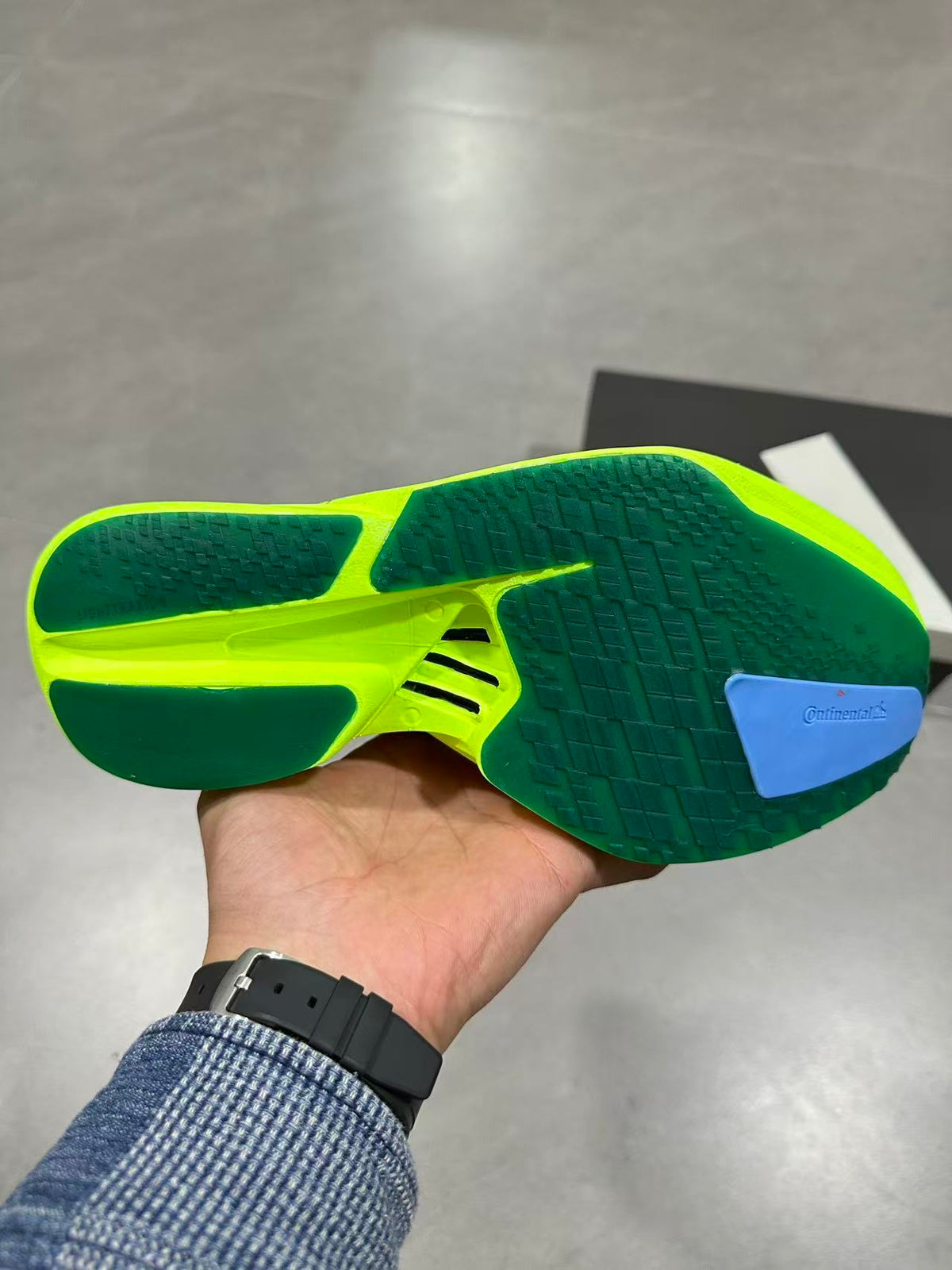 Nike Lightstrike Pro JQ1571 Running Shoes, in Volt Orange - product image from the listing.