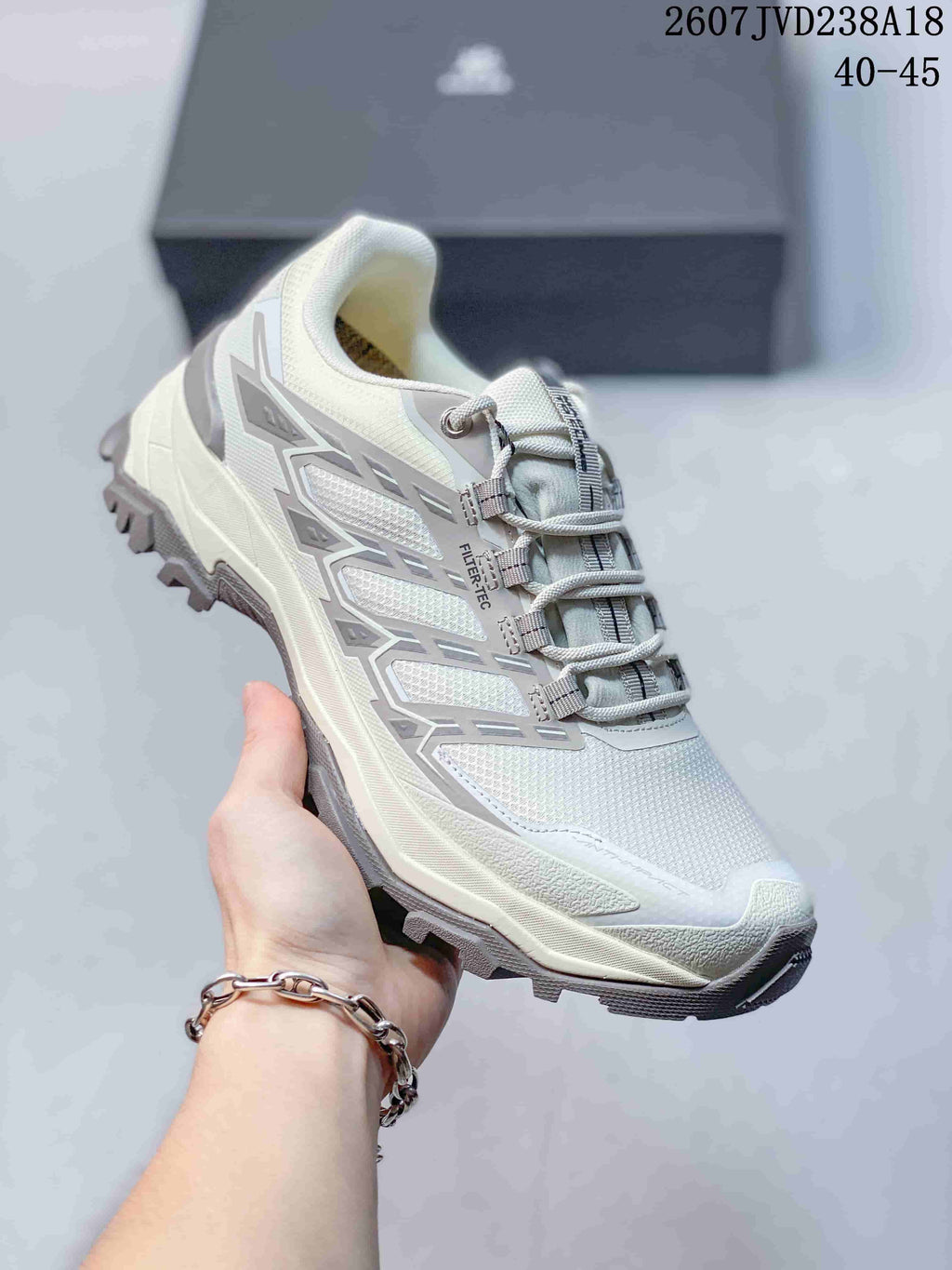 KAILAS Expedition-5 Low-Cut Hiking Shoes - product image from the listing.