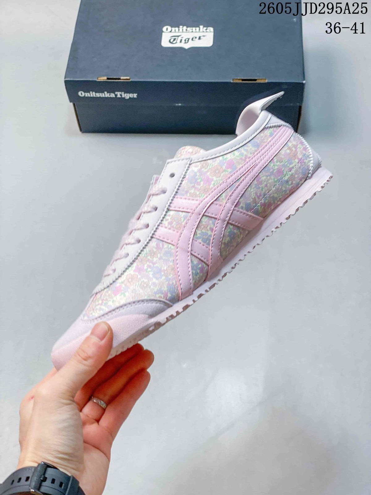 Onitsuka Tiger Floral Low-Top Sneakers in Pink JD295A25 - product image from the listing.