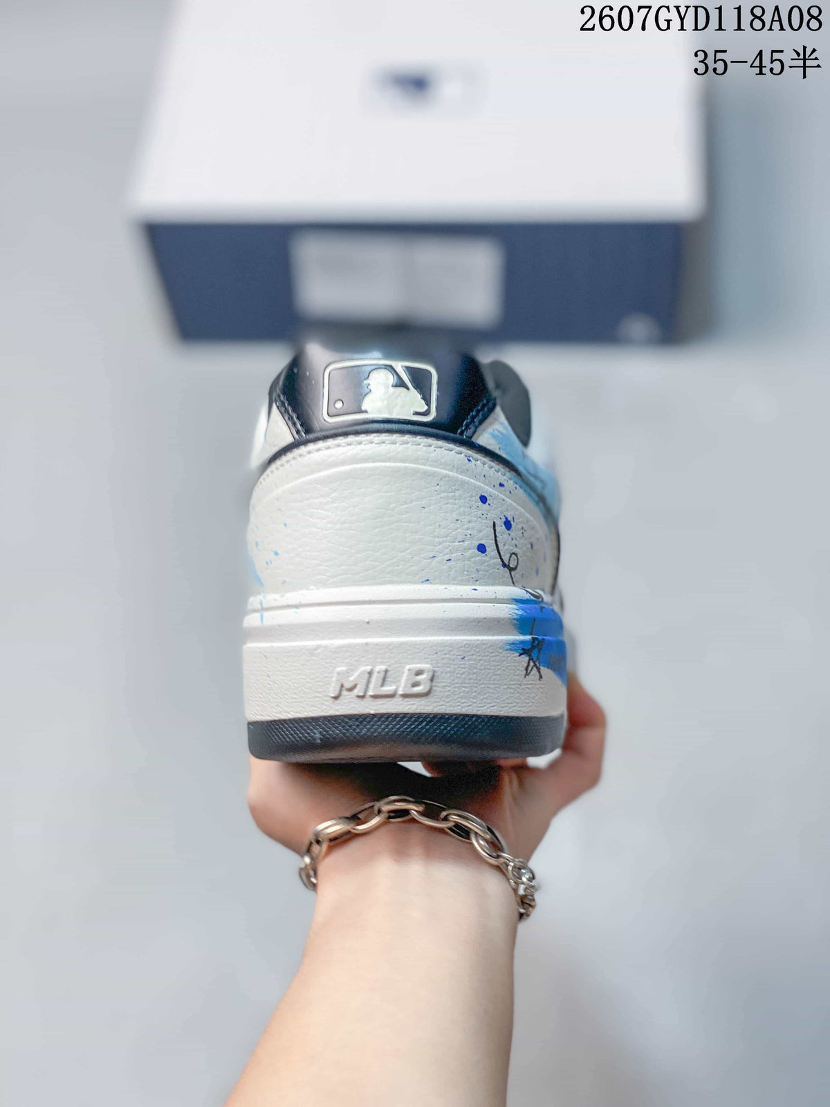 MLB Big Ball Chunky Canvas Hi Sneakers in White Blue 2607GYD118A08 - product image from the listing.