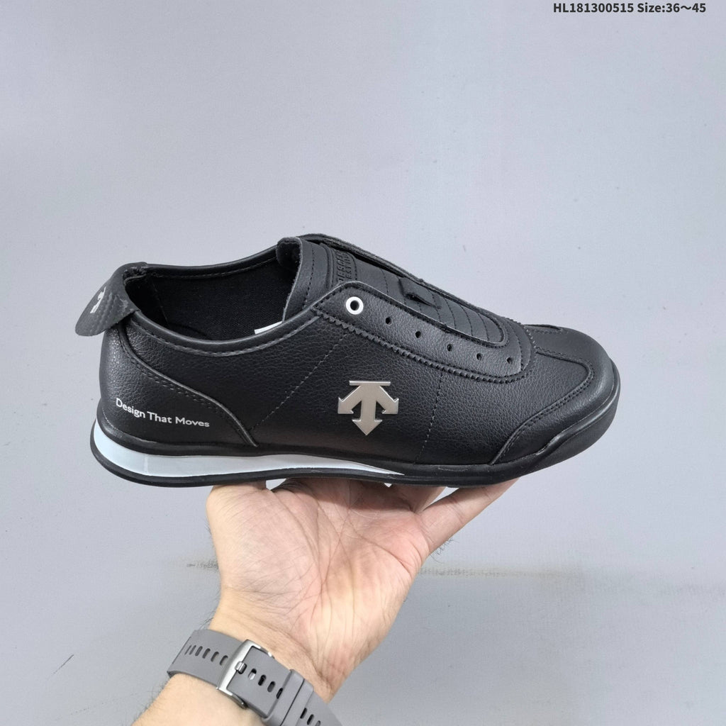 Descente Chron Tempo Slim Retro Low-Profile Trainers - product image from the listing.