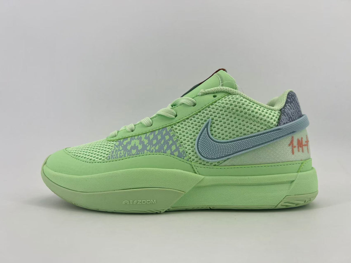 Nike FV1288-800 Low-Top Sneakers in Green - product image from the listing.