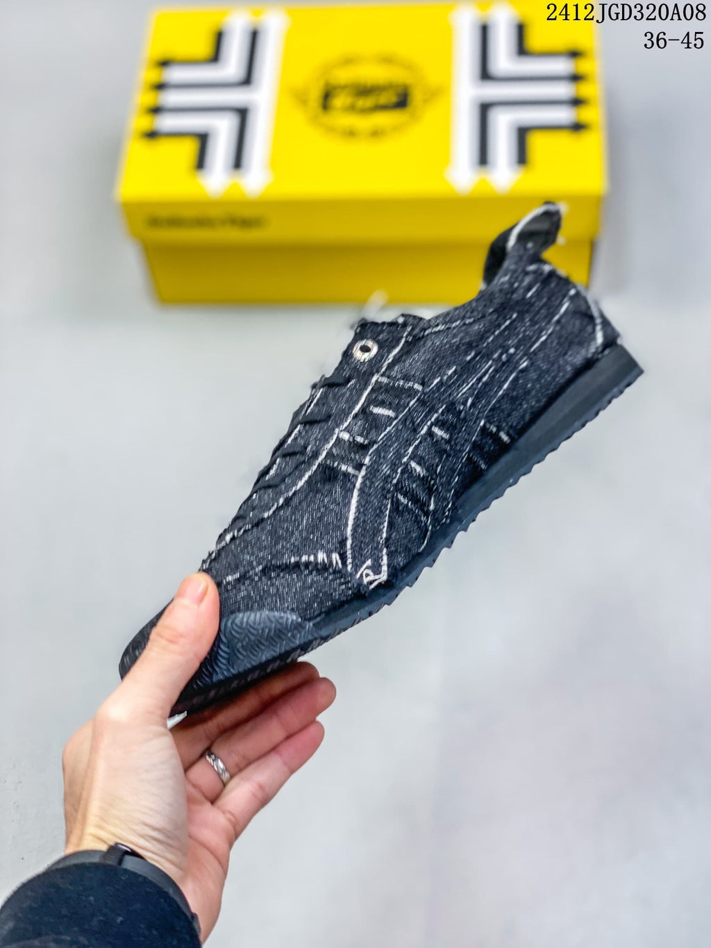 Onitsuka Tiger Mexico 66 SD Sneakers in Dark Blue Denim - product image from the listing.
