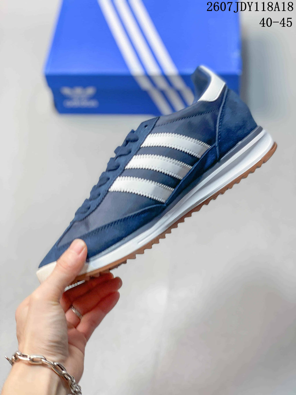 adidas SL 72 Sneakers in Navy White 2607JDY118A18 - product image from the listing.