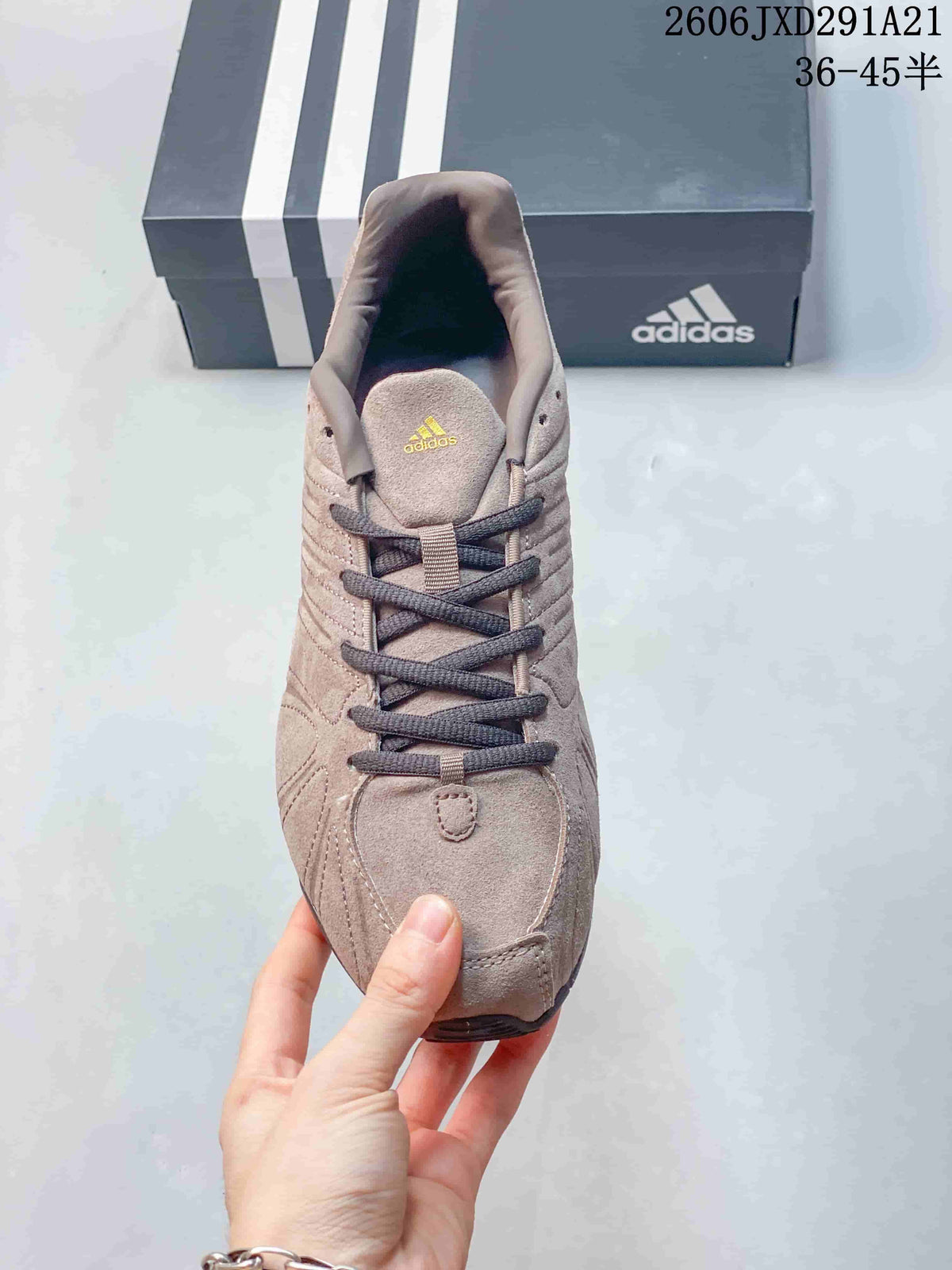 adidas Originals Ghost Sprint Sneakers in Beige 2606JXD291A21 - product image from the listing.
