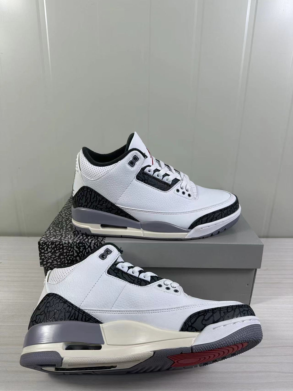 Air Jordan 3 Retro White Cement Grey CT8532-106 - product image from the listing.