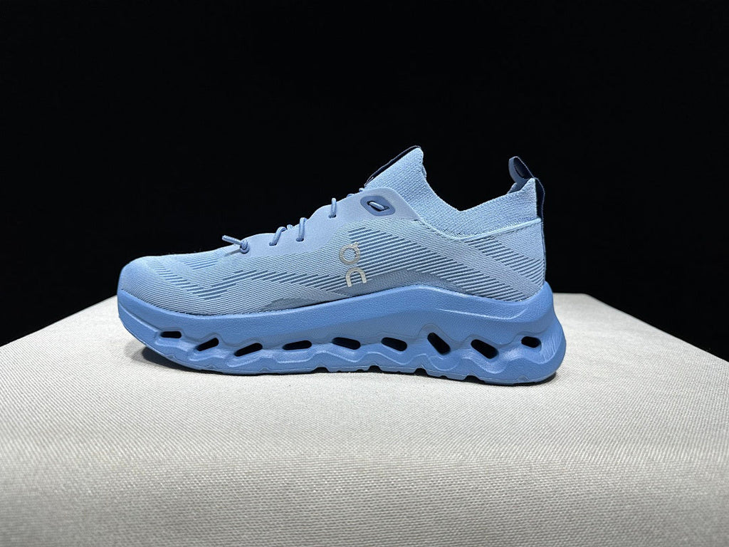On Cloudtilt Loewe Sneakers in Blue - product image from the listing.