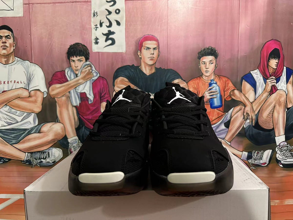 Jordan Luka 2 Basketball Shoes in Black - product image from the listing.