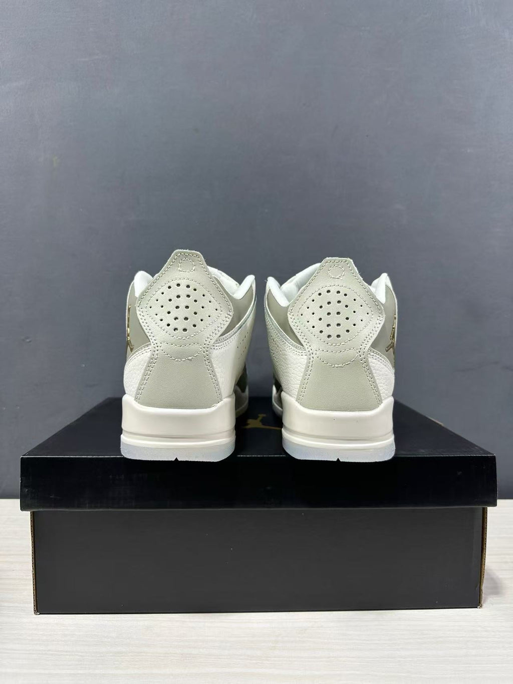 Jordan Courtside 23 High-Cut Sneakers Off-White/Tan IQ9783-171 - product image from the listing.