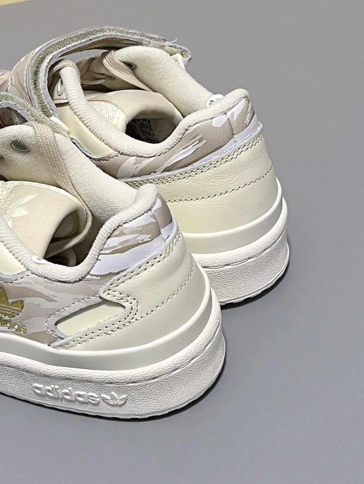 Adidas Originals Forum 84 Low Sneakers GY6983 in Beige - product image from the listing.