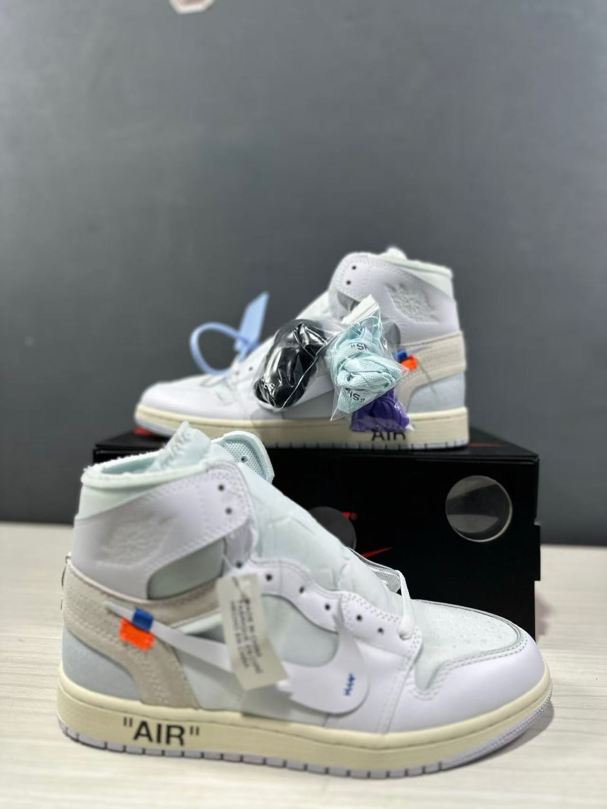 Air Jordan 1 High White Blue AA3834-100 Sneakers - product image from the listing.