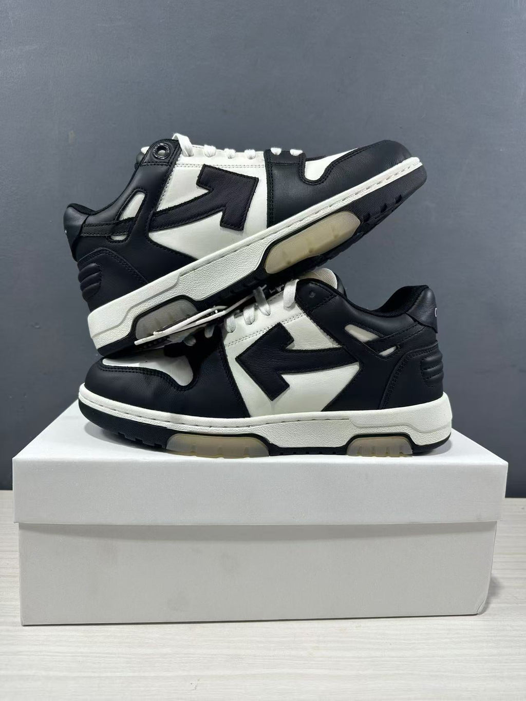 Off-White Out Of Office Low-Top Sneakers in Black White OMAI89C99LEA0070110 - product image from the listing.
