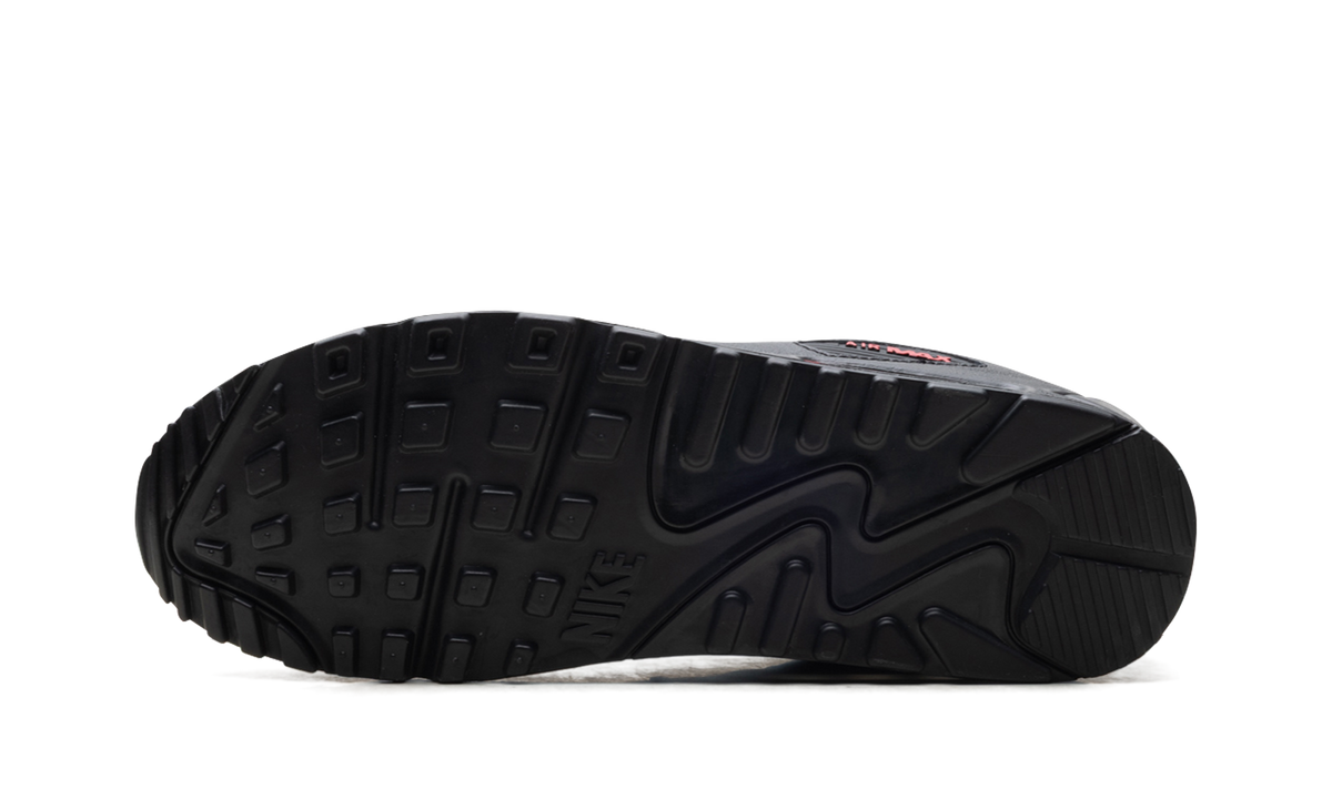 "Black Sport Red" Air Max 90 DC9388 002 - product image from the listing.