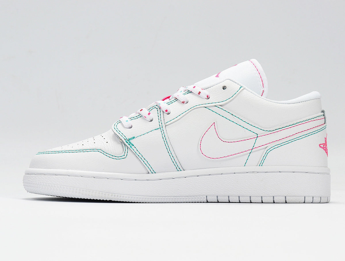 White Pink Sneakers Style - Jordan 1 Low 554723-101 - product image from the listing.