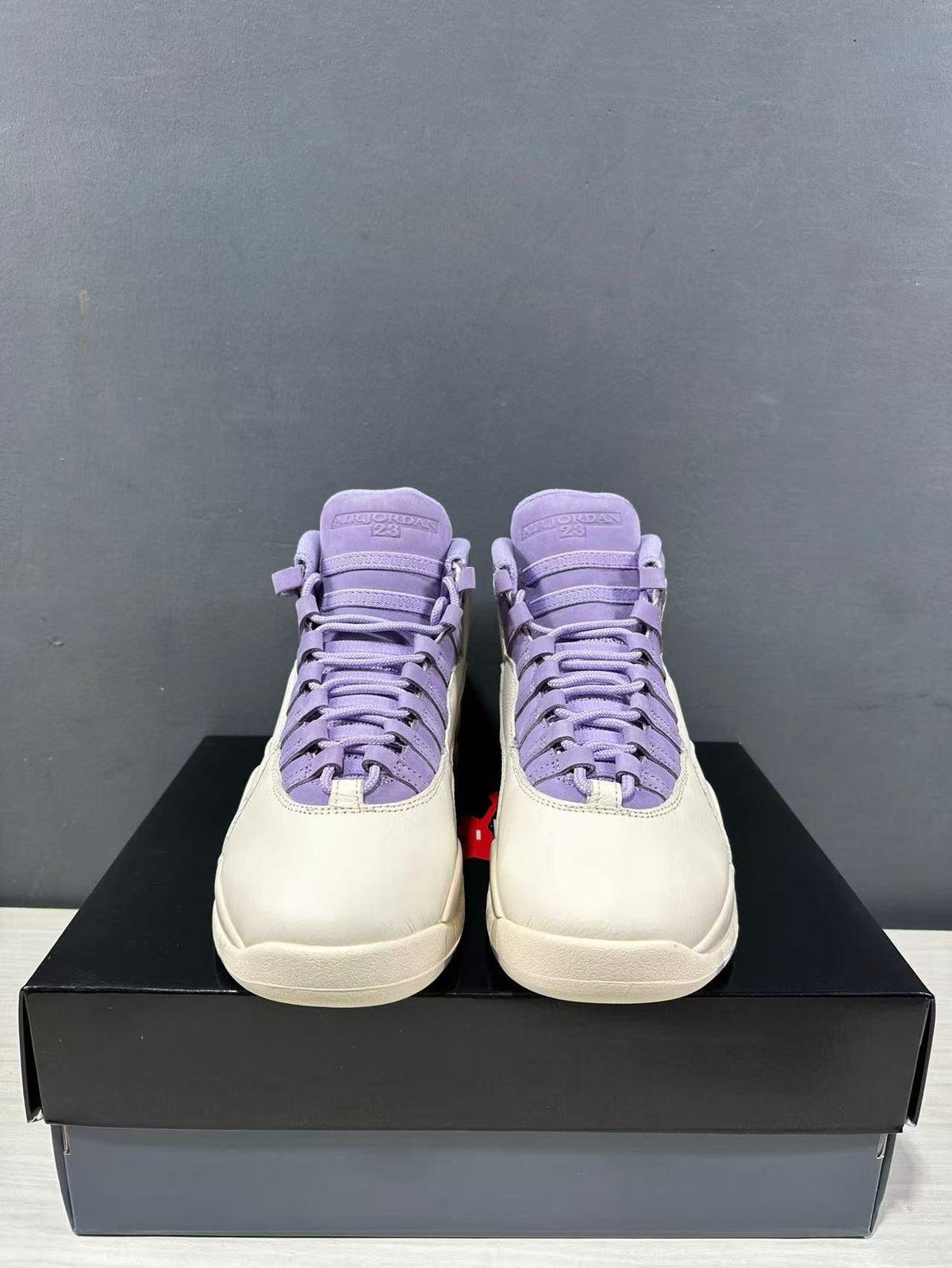 Air Jordan 10 Hydrangeas Sneakers White Purple IQ0388-101 - product image from the listing.