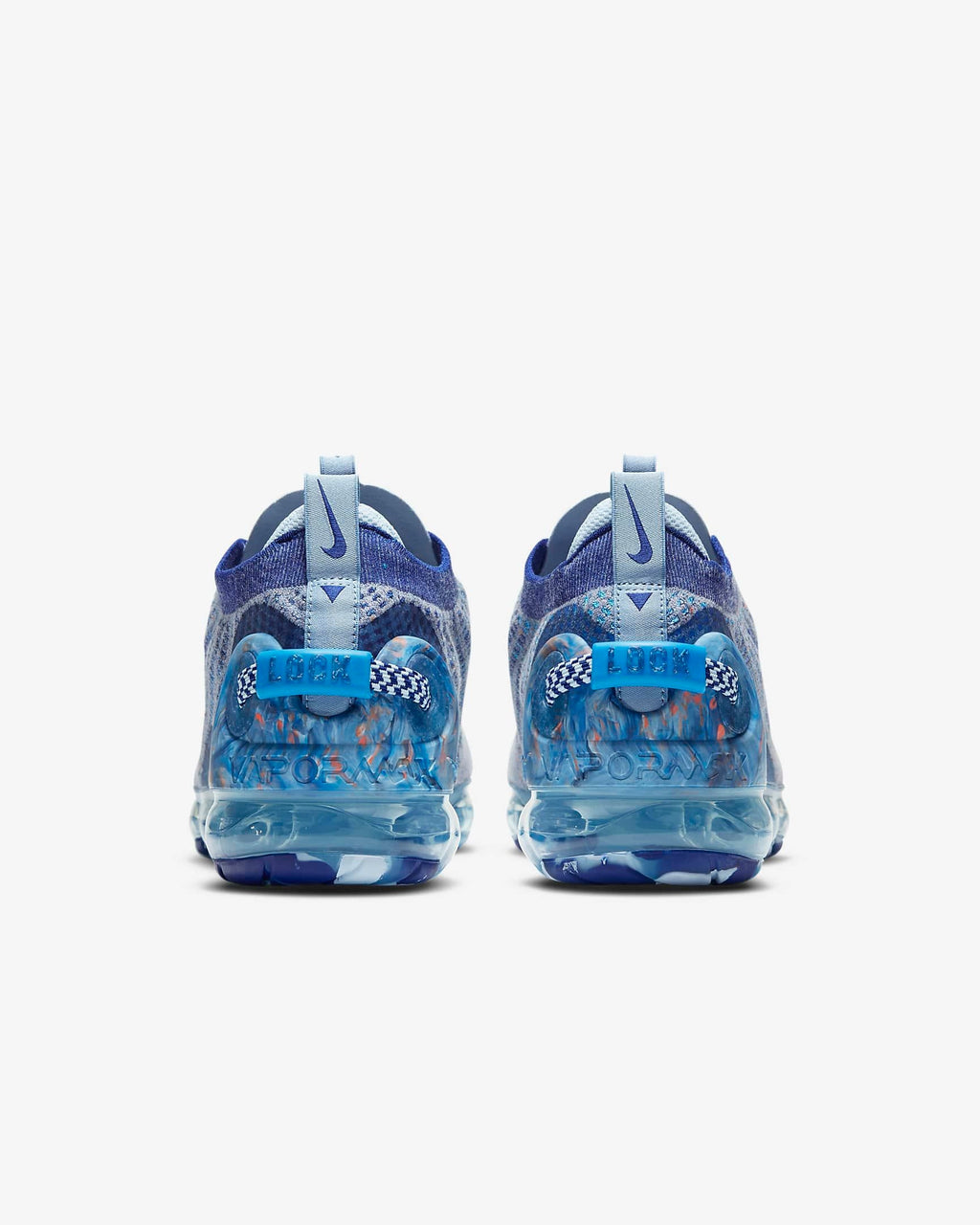 Nike Air VaporMax 2020 Flyknit CT1823-400 Trainers - product image from the listing.