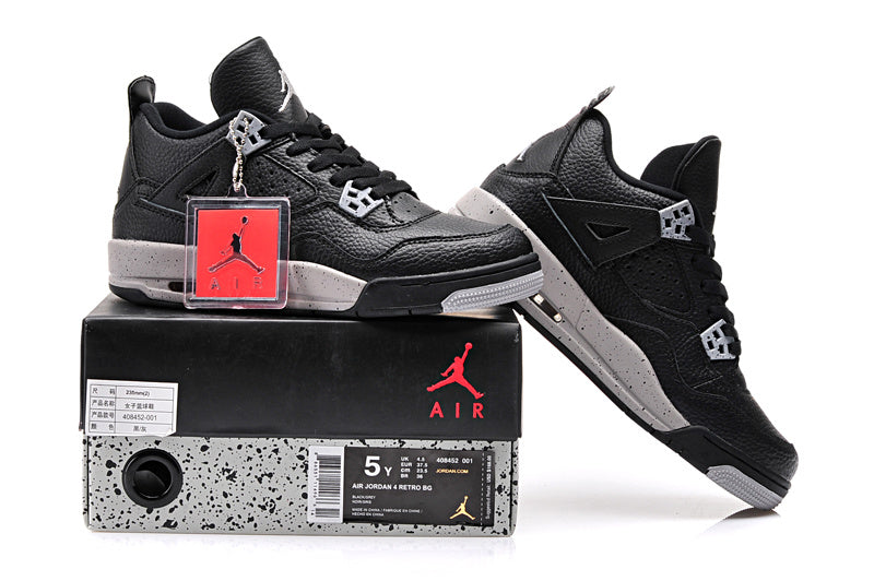 Air Jordan 4 Oreo Basketball Shoes in Black and Grey 314254-003 - product image from the listing.