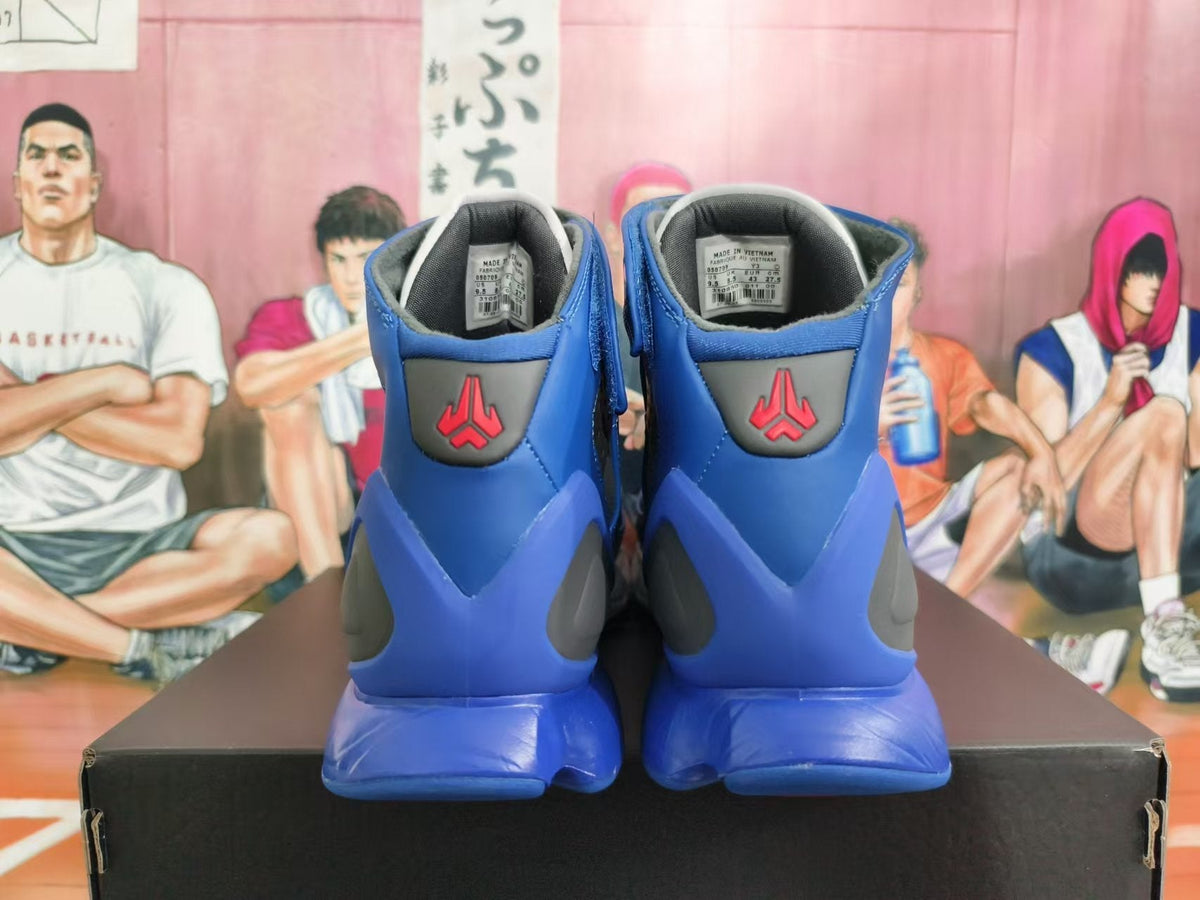 Nike Zoom Kobe 2K5 Basketball Sneakers in Blue Gray - product image from the listing.
