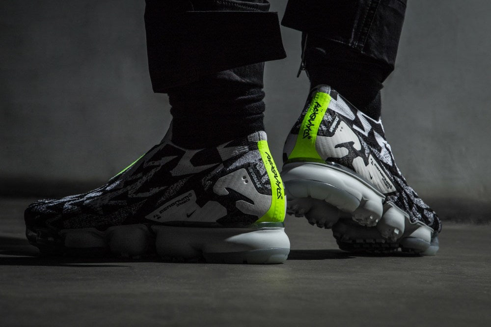 Nike Air VaporMax Moc 2 Acronym in Black White Volt AQ0996-001 - product image from the listing.