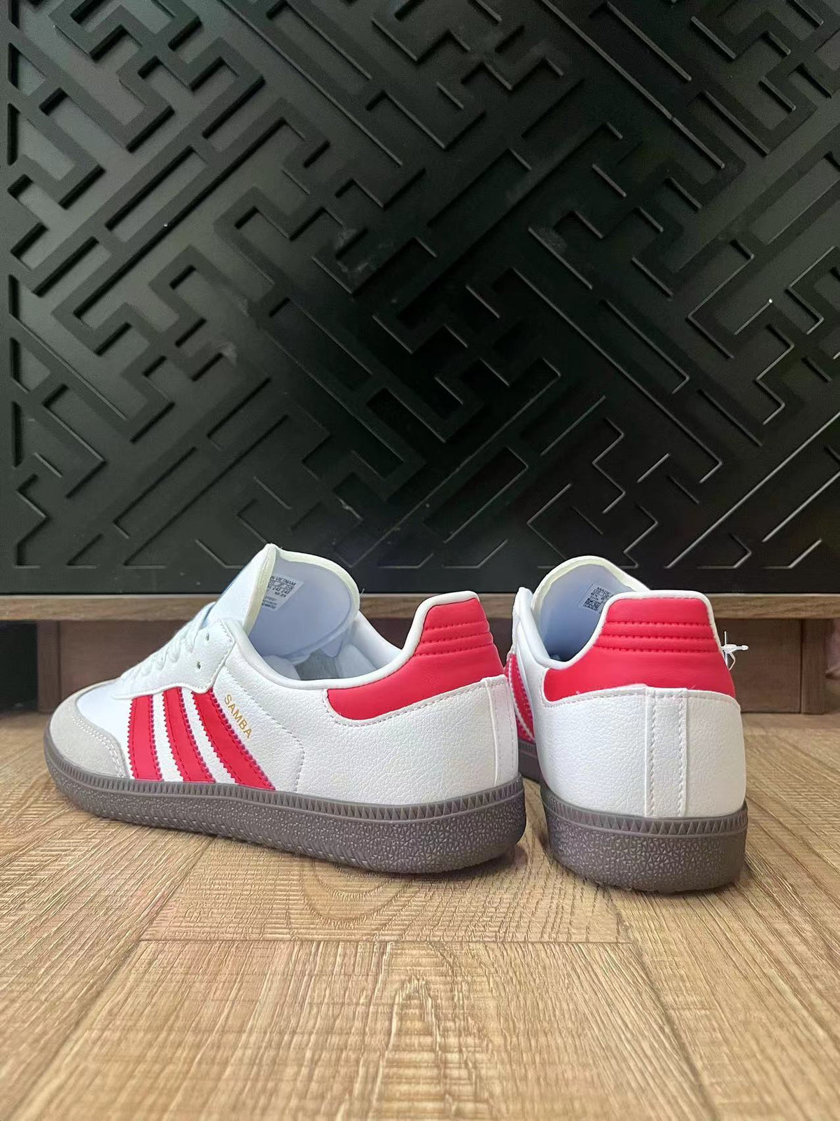 adidas Samba Trainers White Pink Gum Sole - product image from the listing.