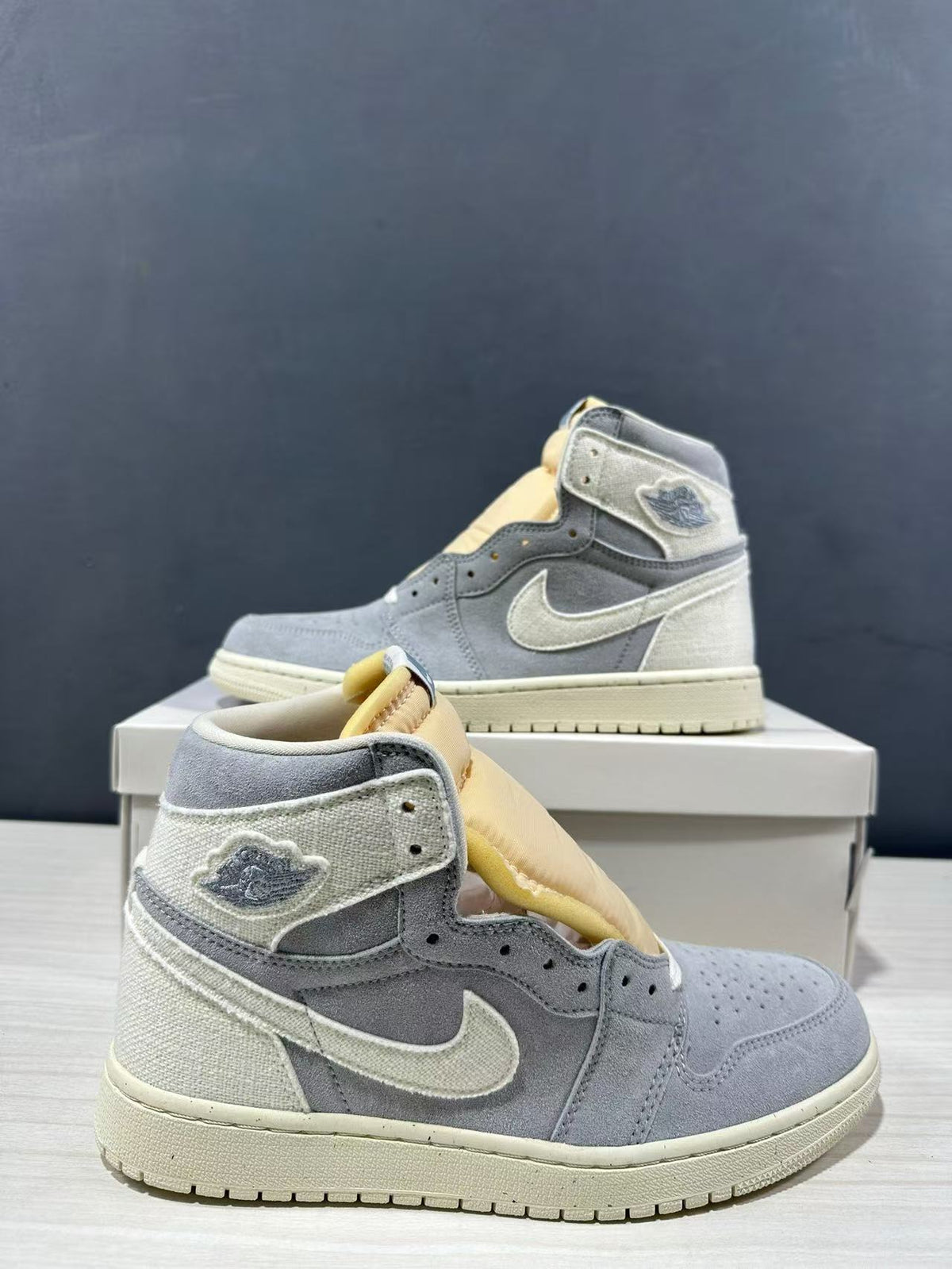 Air Jordan 1 High Sneakers Grey FD8636-011 - product image from the listing.