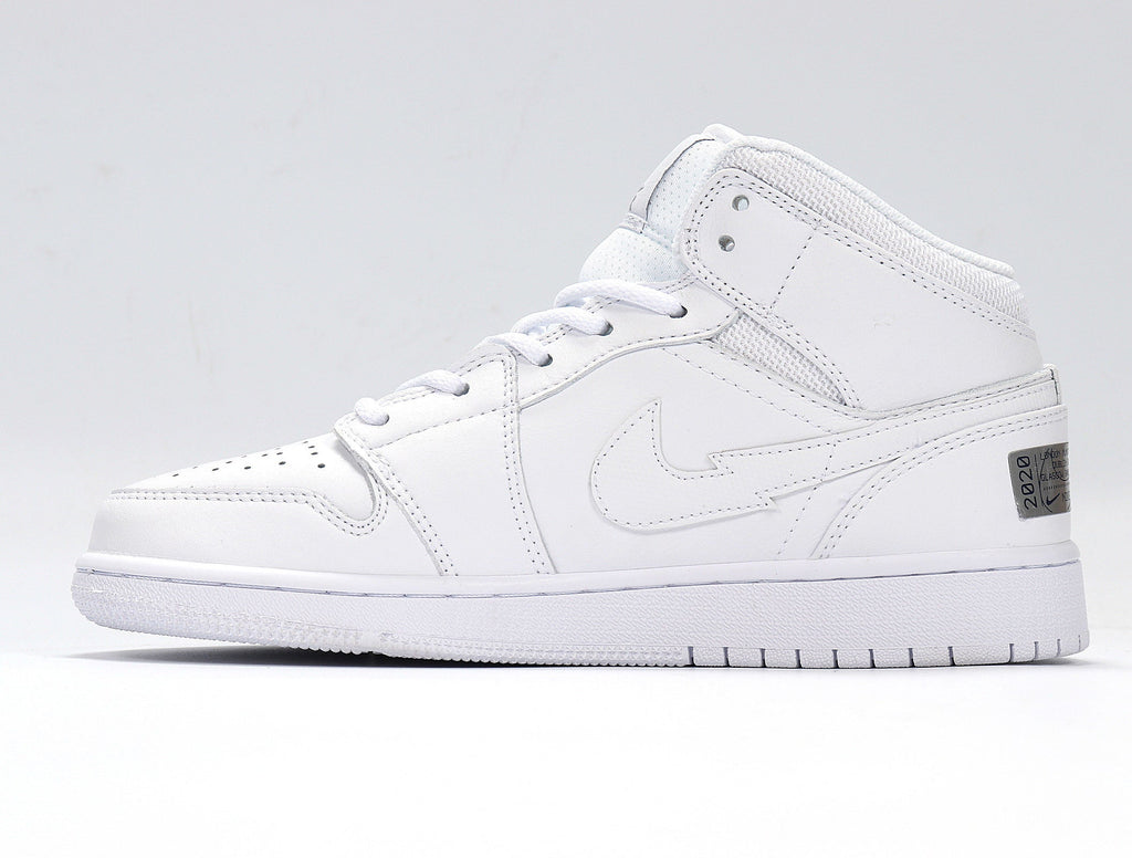 Jordan 1 High Basketball Sneakers in White CW7589-100 - product image from the listing.