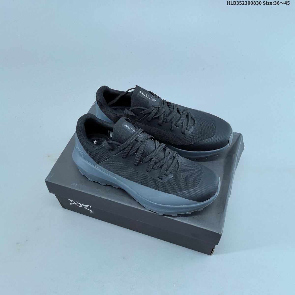 Arc'teryx Norvan LD M Low-Cut Trail Shoe, in Dark Gray - product image from the listing.