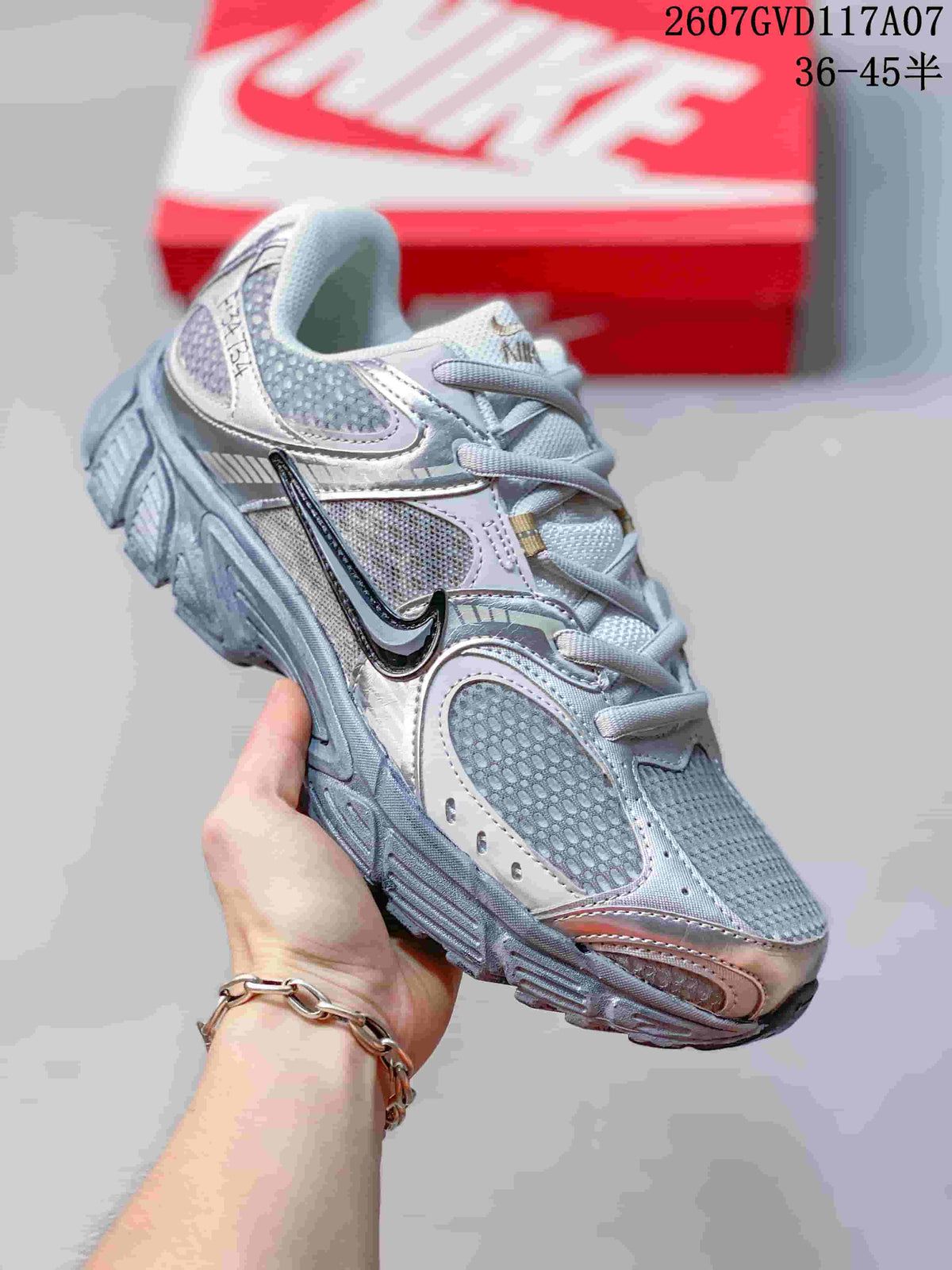 Nike V5 RNR Running Sneakers in Silver Gray 2607GVD117A07 - product image from the listing.