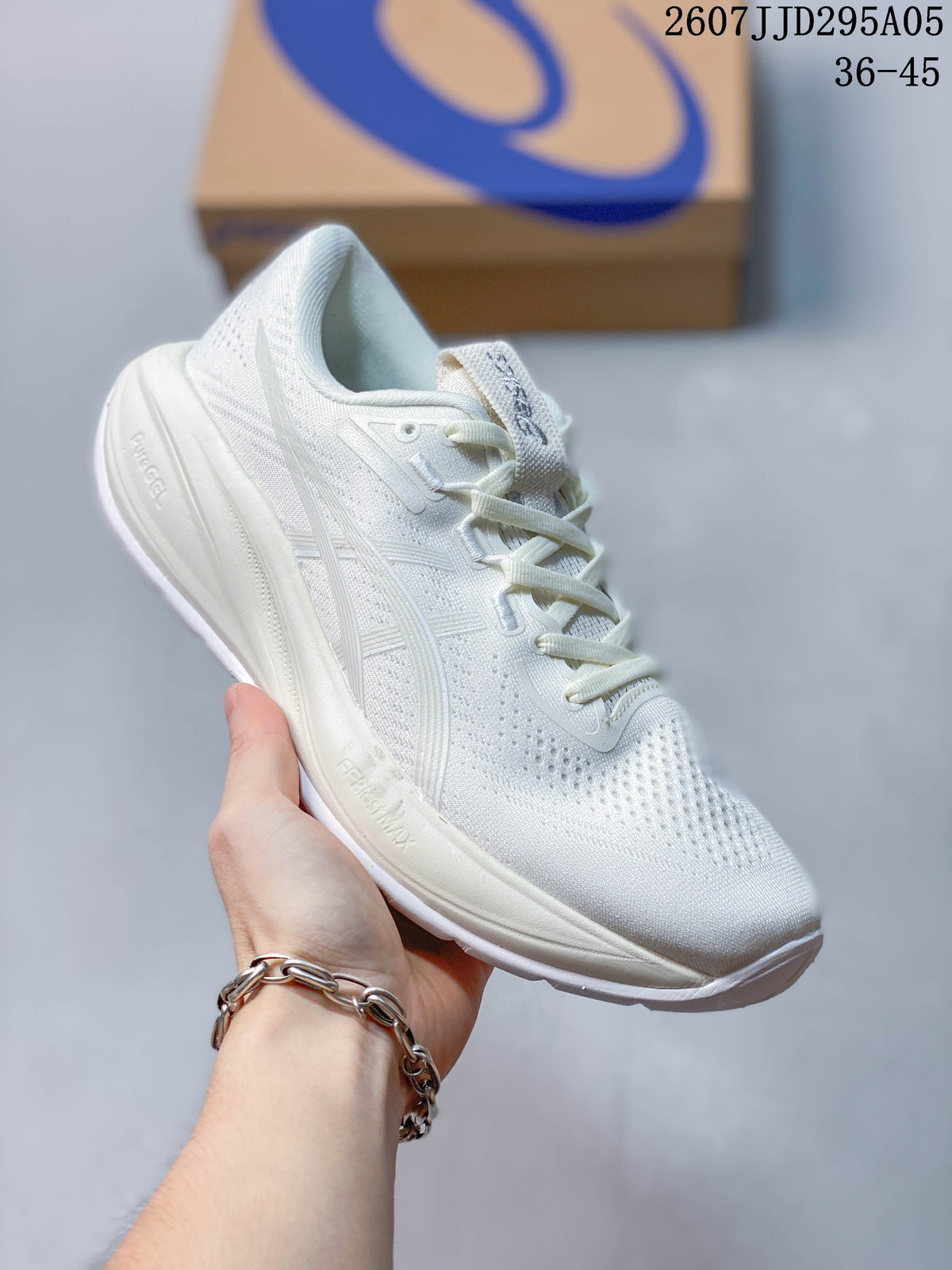 ASICS Gel-C Running Shoes in White JD295A05 - product image from the listing.