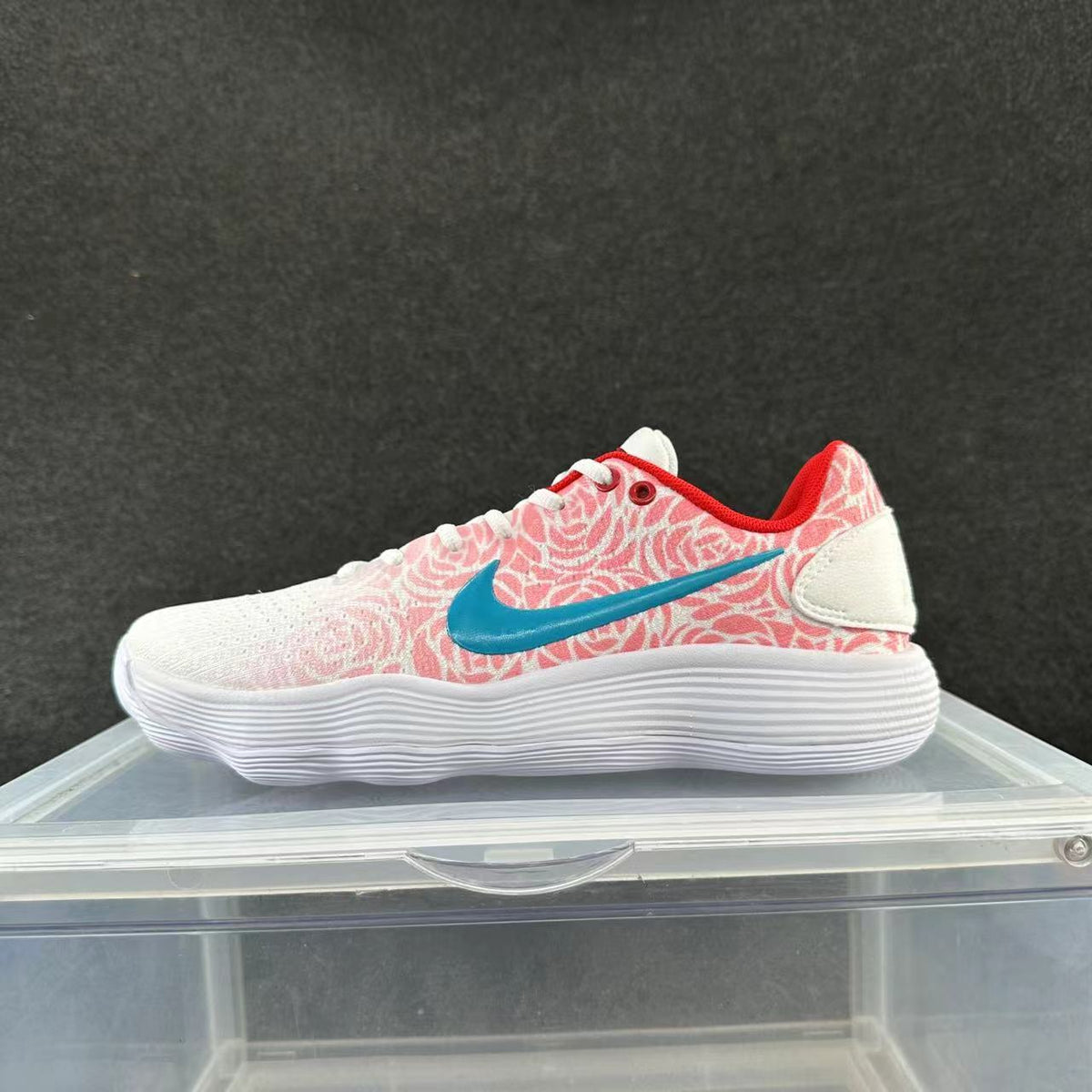 Nike White, Blue & Red Printed Trainers - product image from the listing.