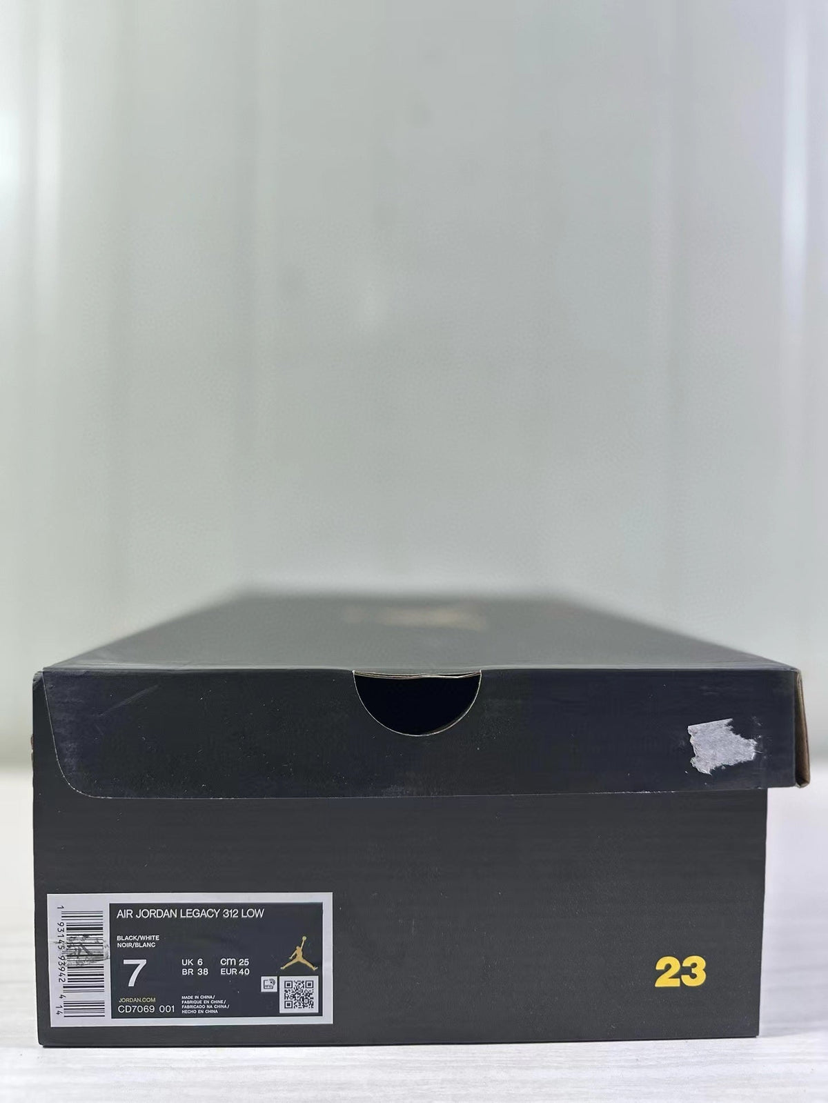 Air Jordan Legacy 312 Low Black White CD7069-001 - product image from the listing.