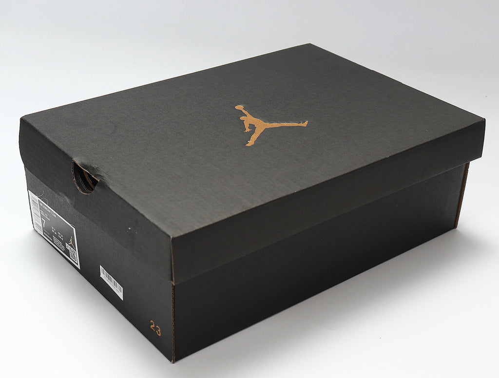 Jordan 1 Low White and Rose Sneakers in Red 553558-604 - product image from the listing.