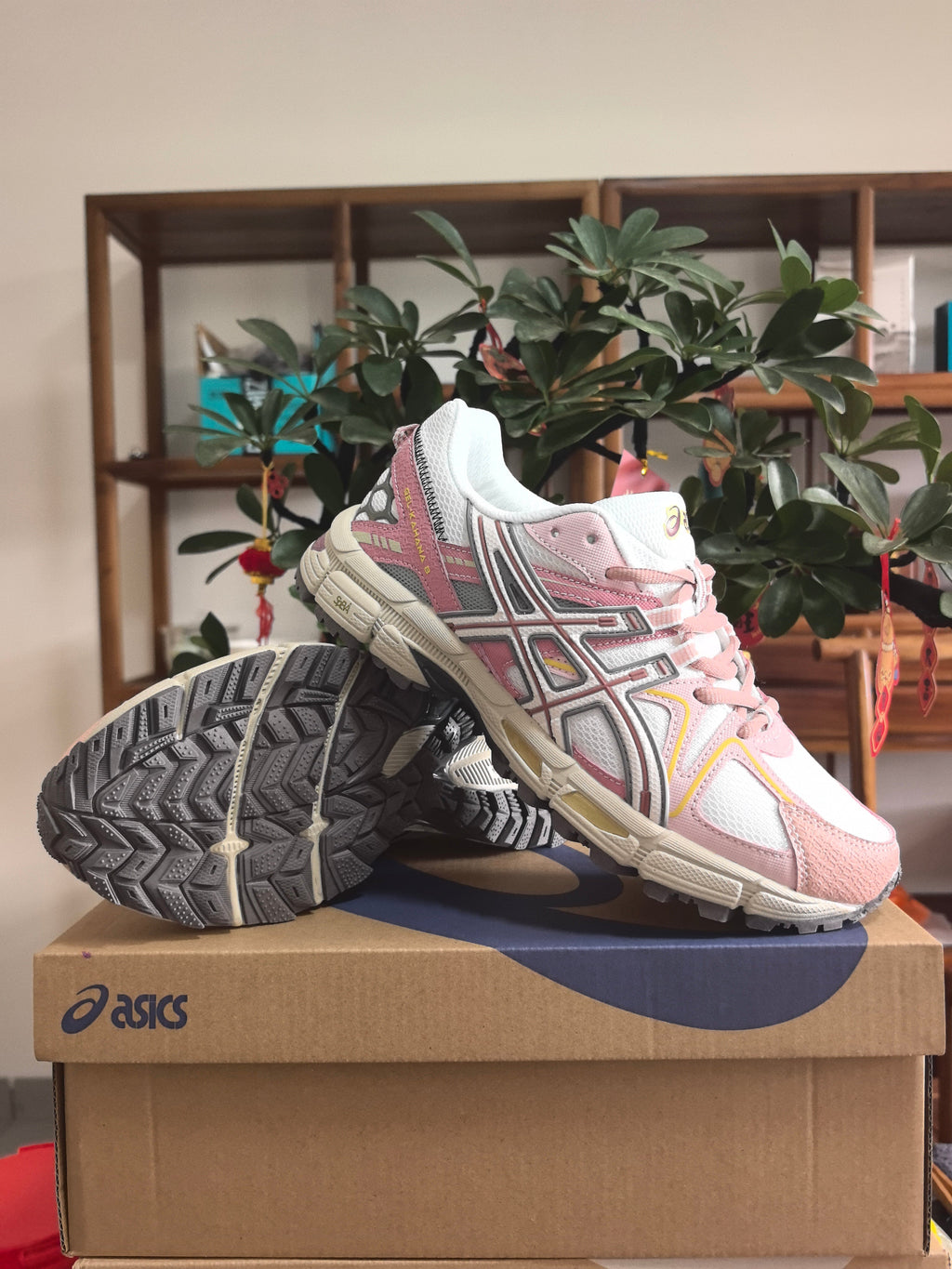 ASICS K8 Sneakers in Pink and White - product image from the listing.