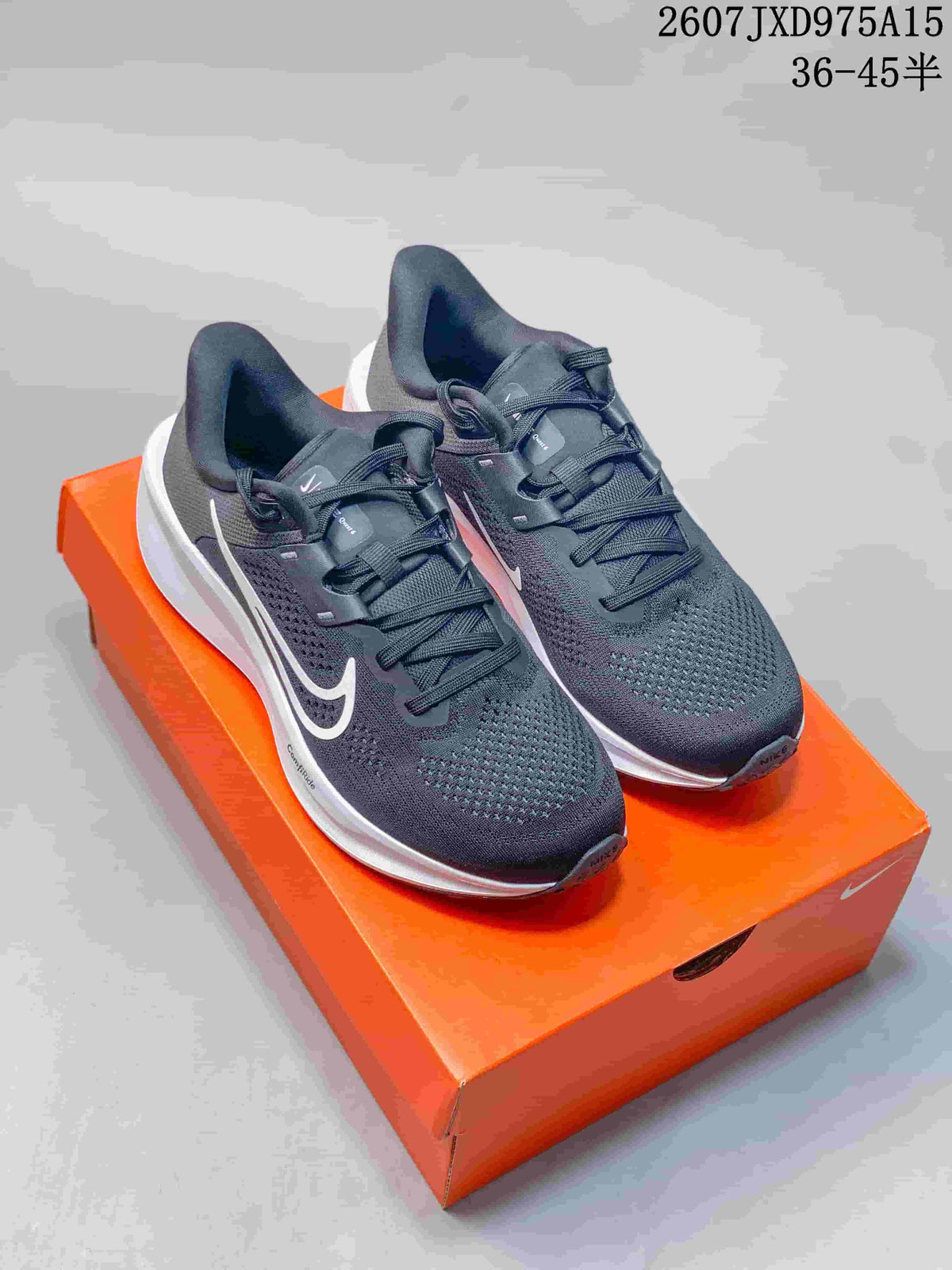 Nike Quest 6 Low-Top Running Shoes in Black/White - product image from the listing.